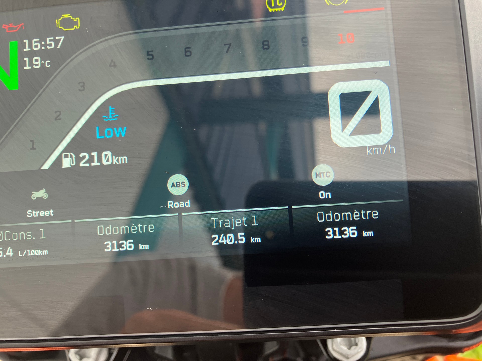 KTM 990 Duke-image-6