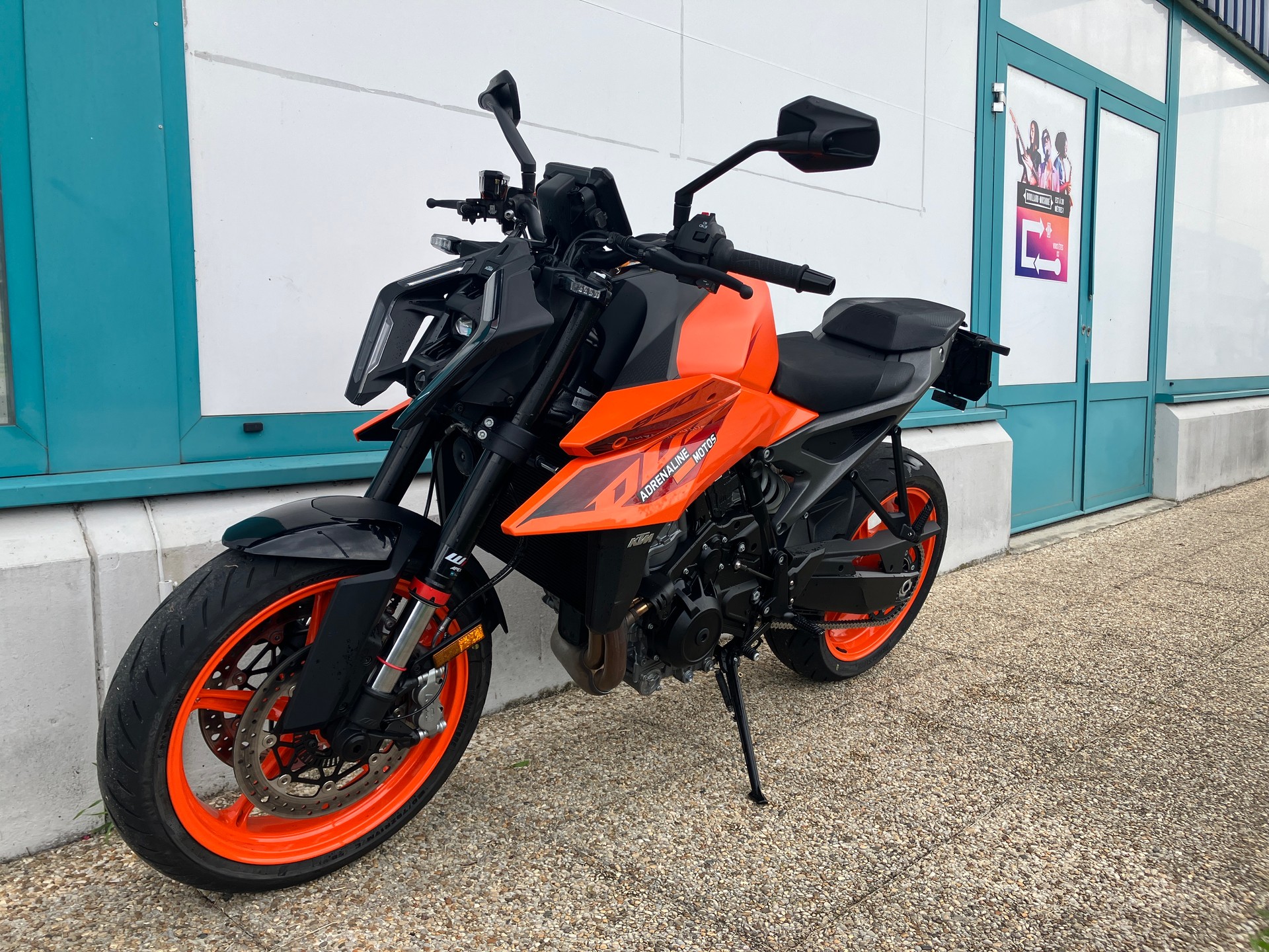 KTM 990 Duke-image-3