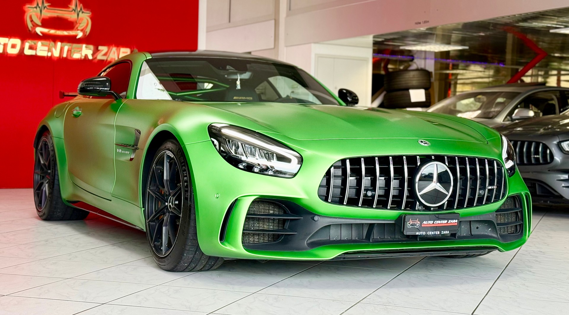 MERCEDES-BENZ AMG GT R *Facelift/Digitaltacho*-showroom-element-2