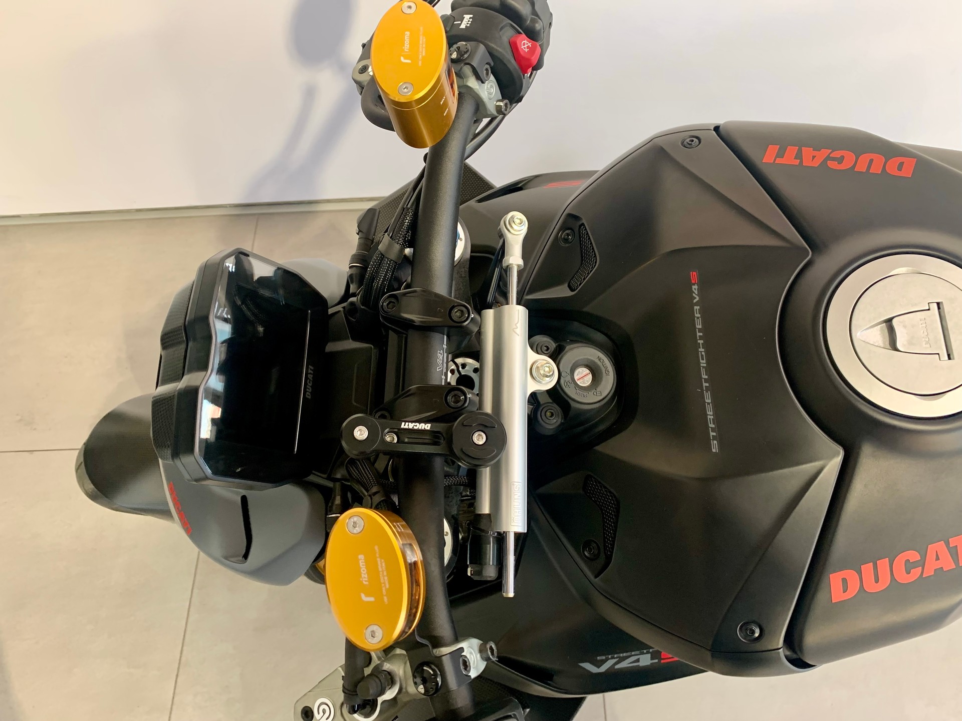 DUCATI Streetfighter V4 S-image-10