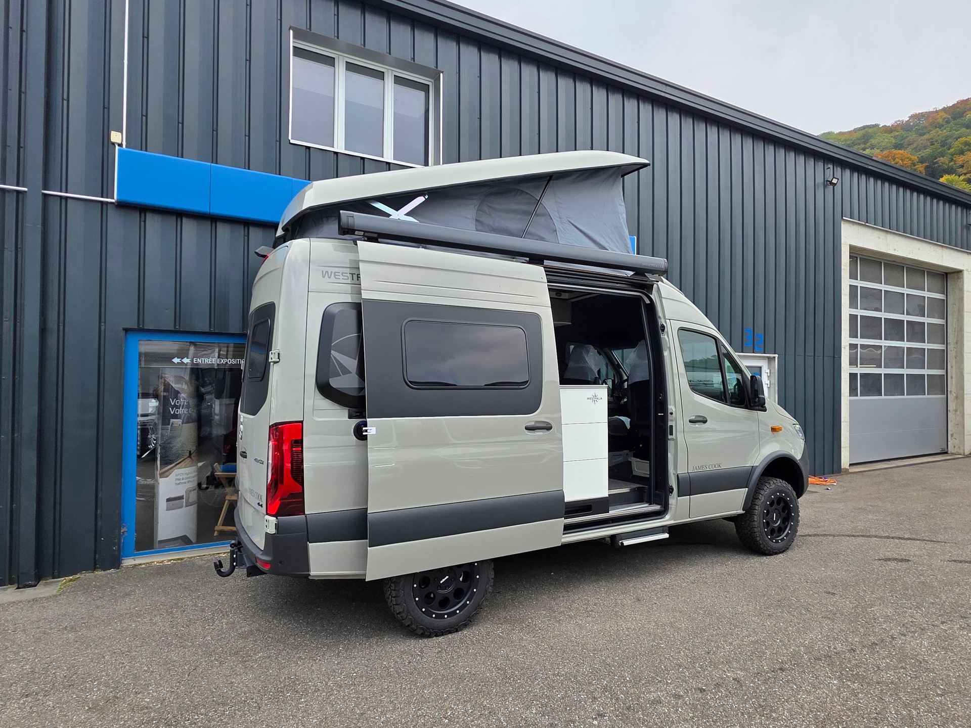 WESTFALIA James Cook Premium-image-11