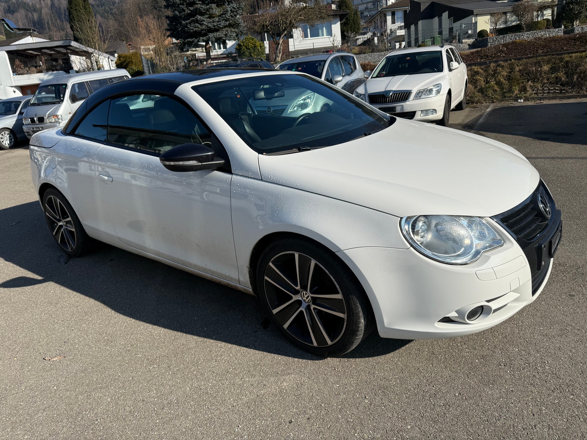 VW Eos 2.0 TDI DSG-image-2