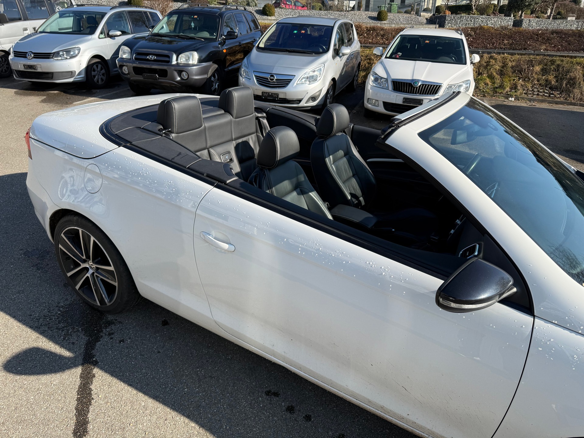 VW Eos 2.0 TDI DSG-image-11