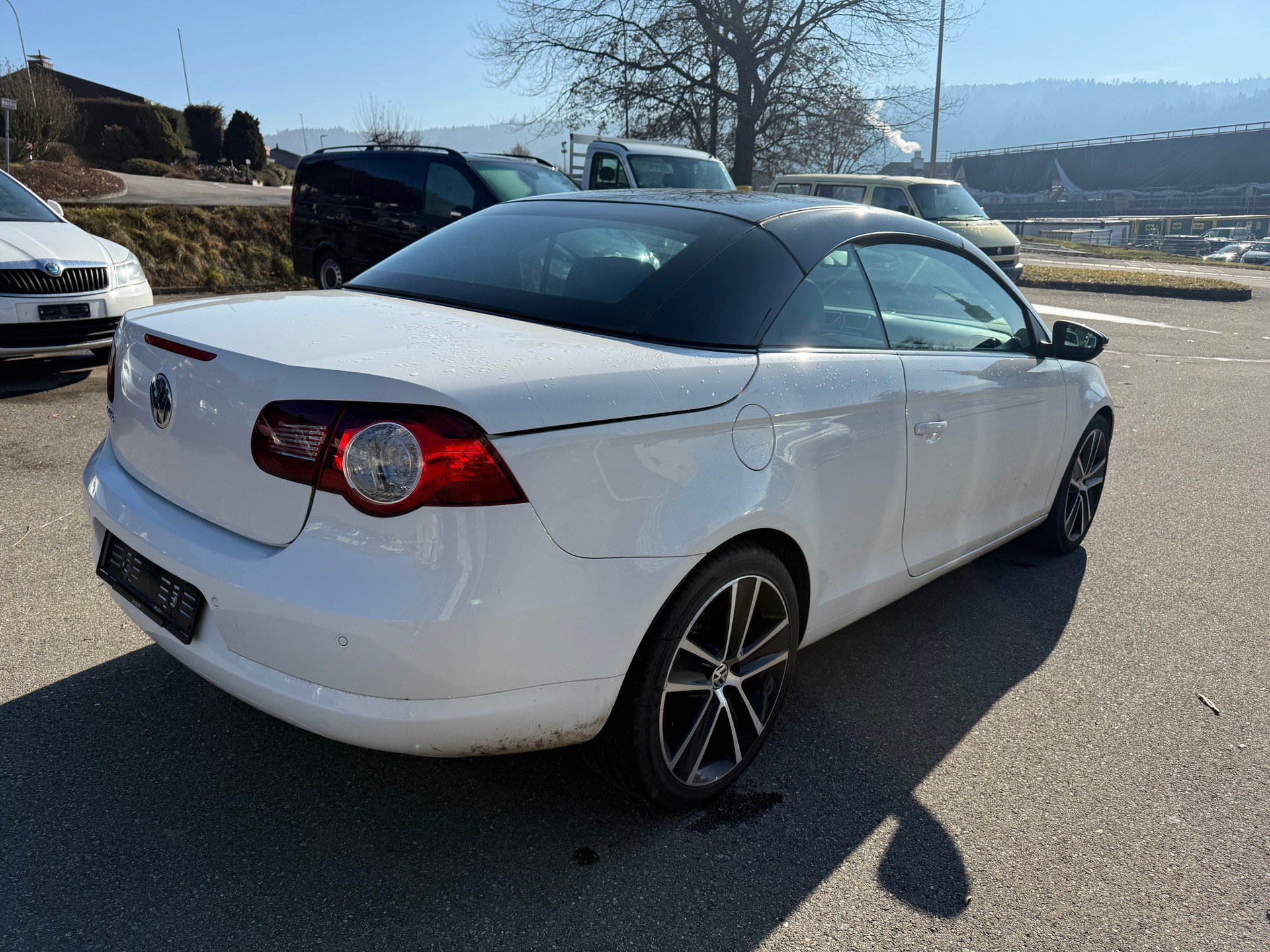VW Eos 2.0 TDI DSG-image-3