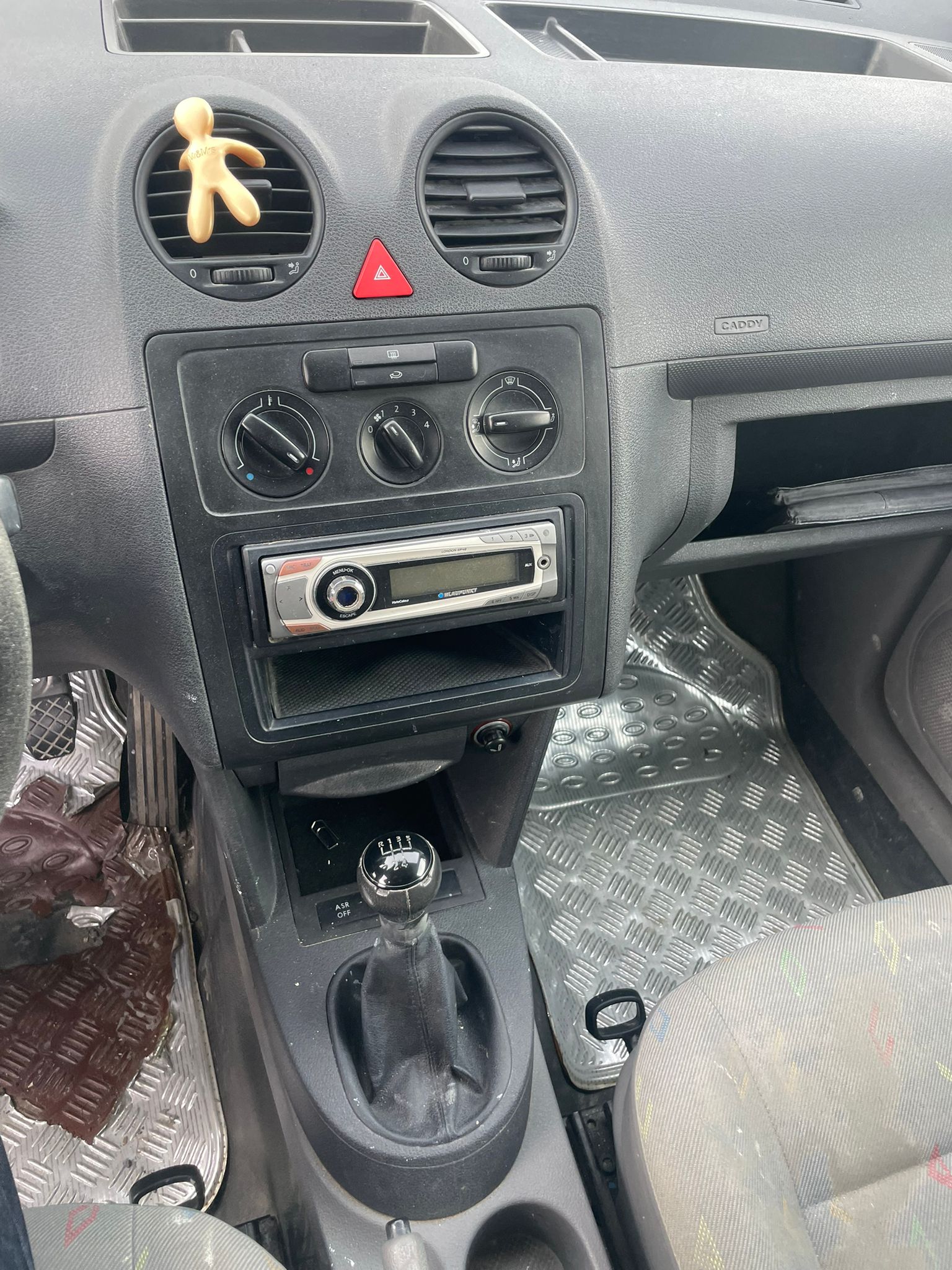 VW Caddy Maxi 1.6-image-4