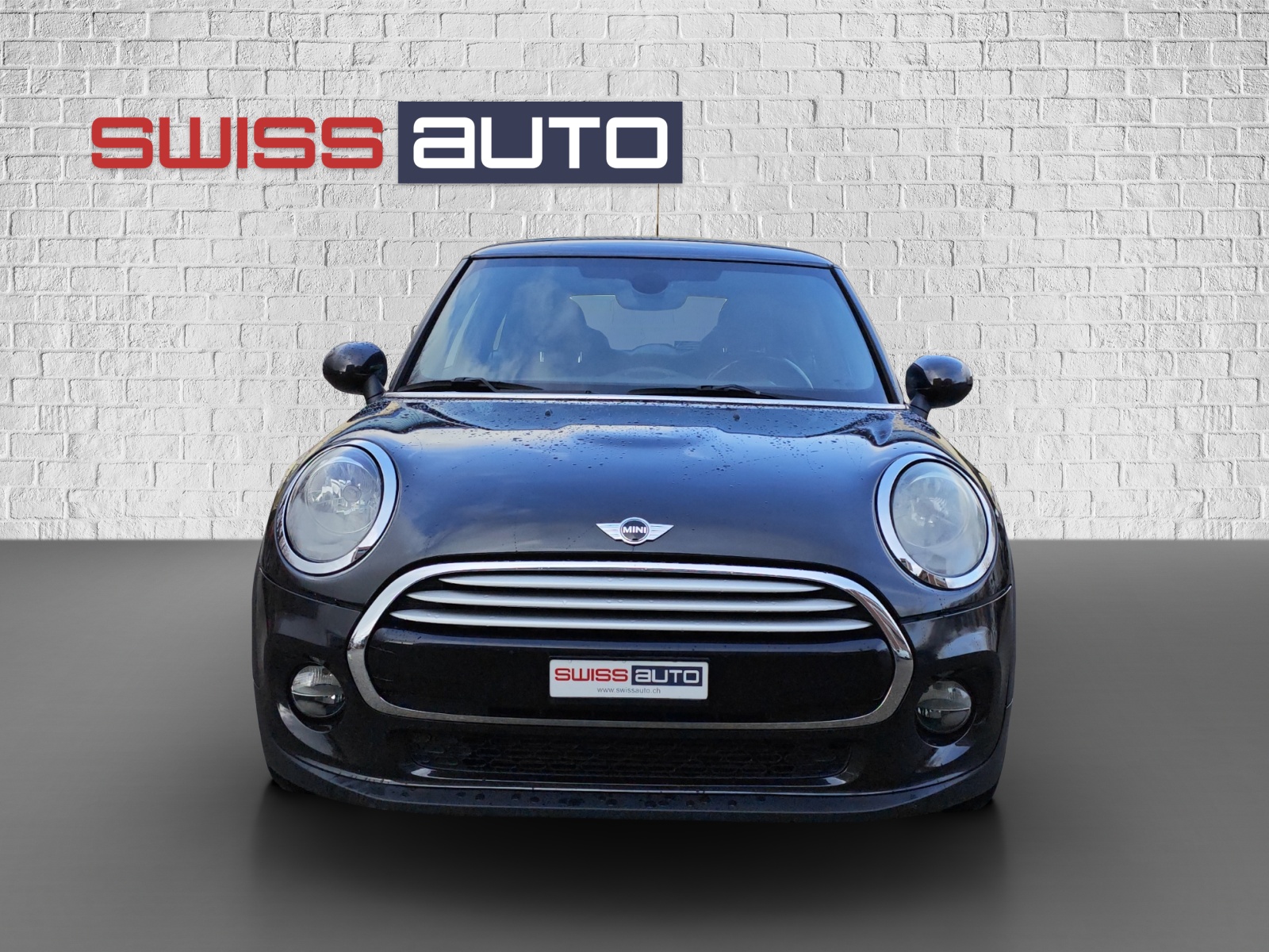 MINI Cooper-showroom-element-1