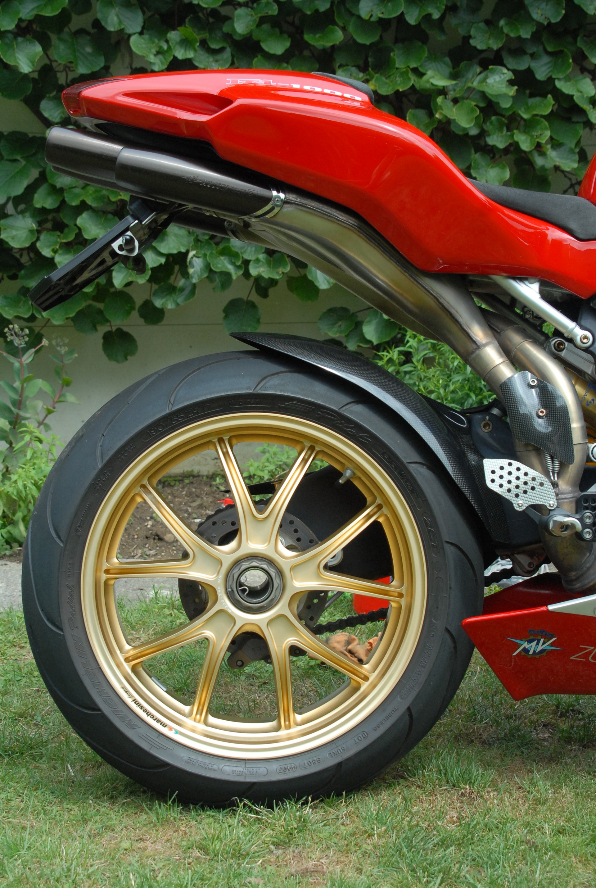 MV AGUSTA F4 Mono 1000-image-1
