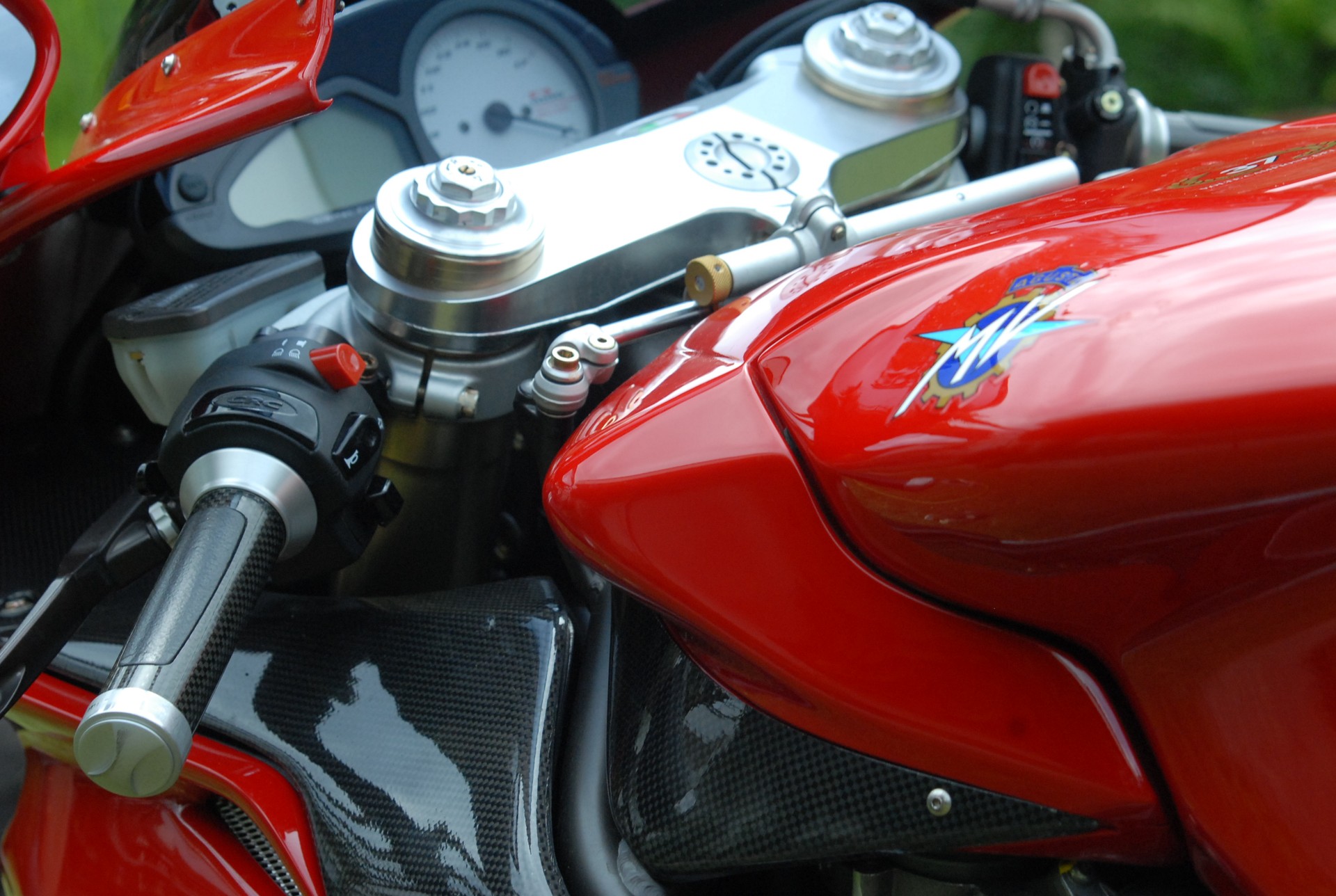 MV AGUSTA F4 Mono 1000-image-4