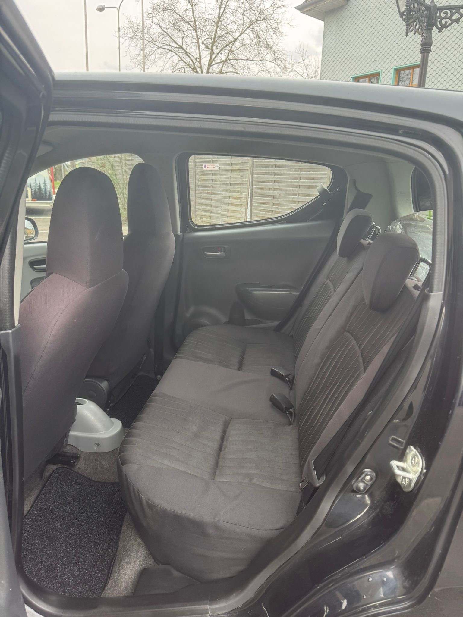 NISSAN Pixo 1.0 acenta-image-9