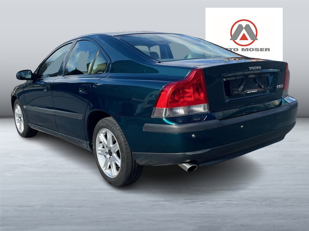 VOLVO S60 2.4T-image-4