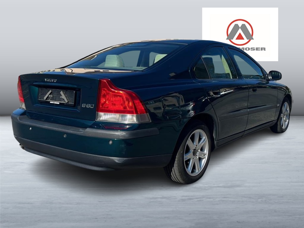 VOLVO S60 2.4T-image-6