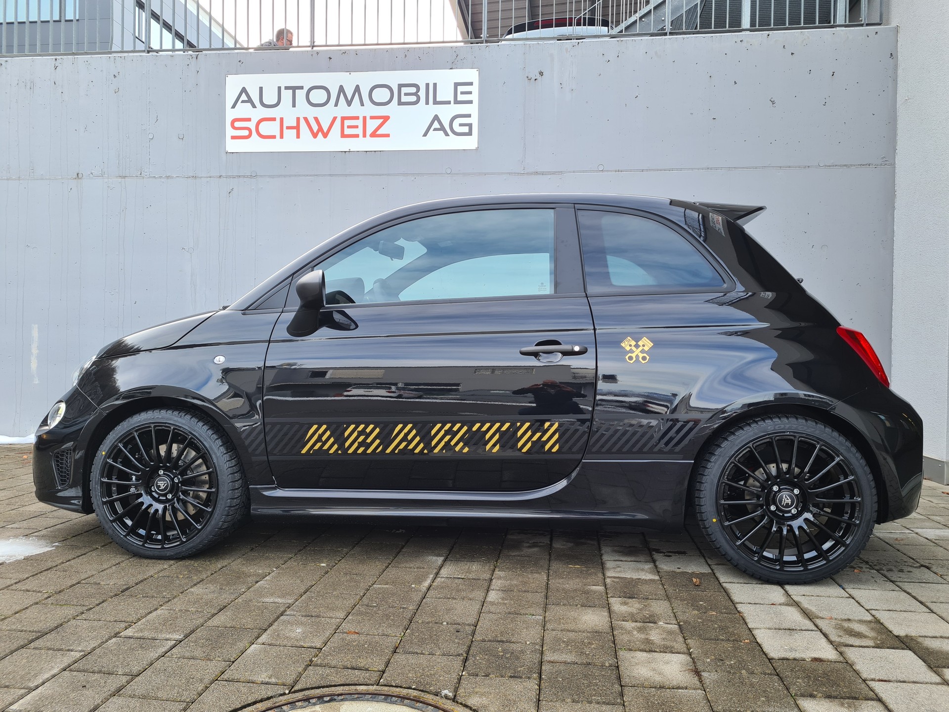 FIAT 695 1.4 16V Turbo Abarth 75° Anniversario