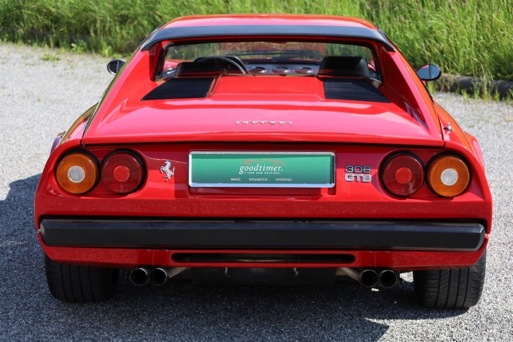 FERRARI 308 GTB-showroom-element-3