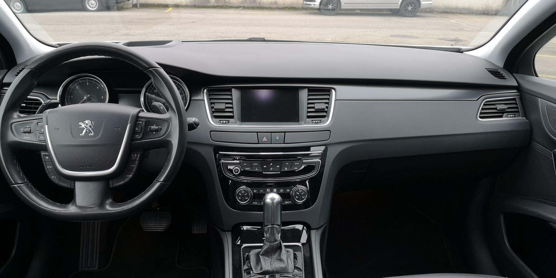 PEUGEOT 508 SW 2.0 BlueHDi GT EAT6-image-12