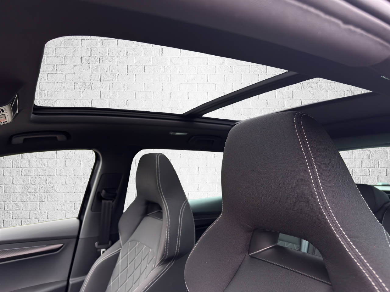 SKODA Karoq 2.0 TSI SportLine 4x4 DSG-image-10