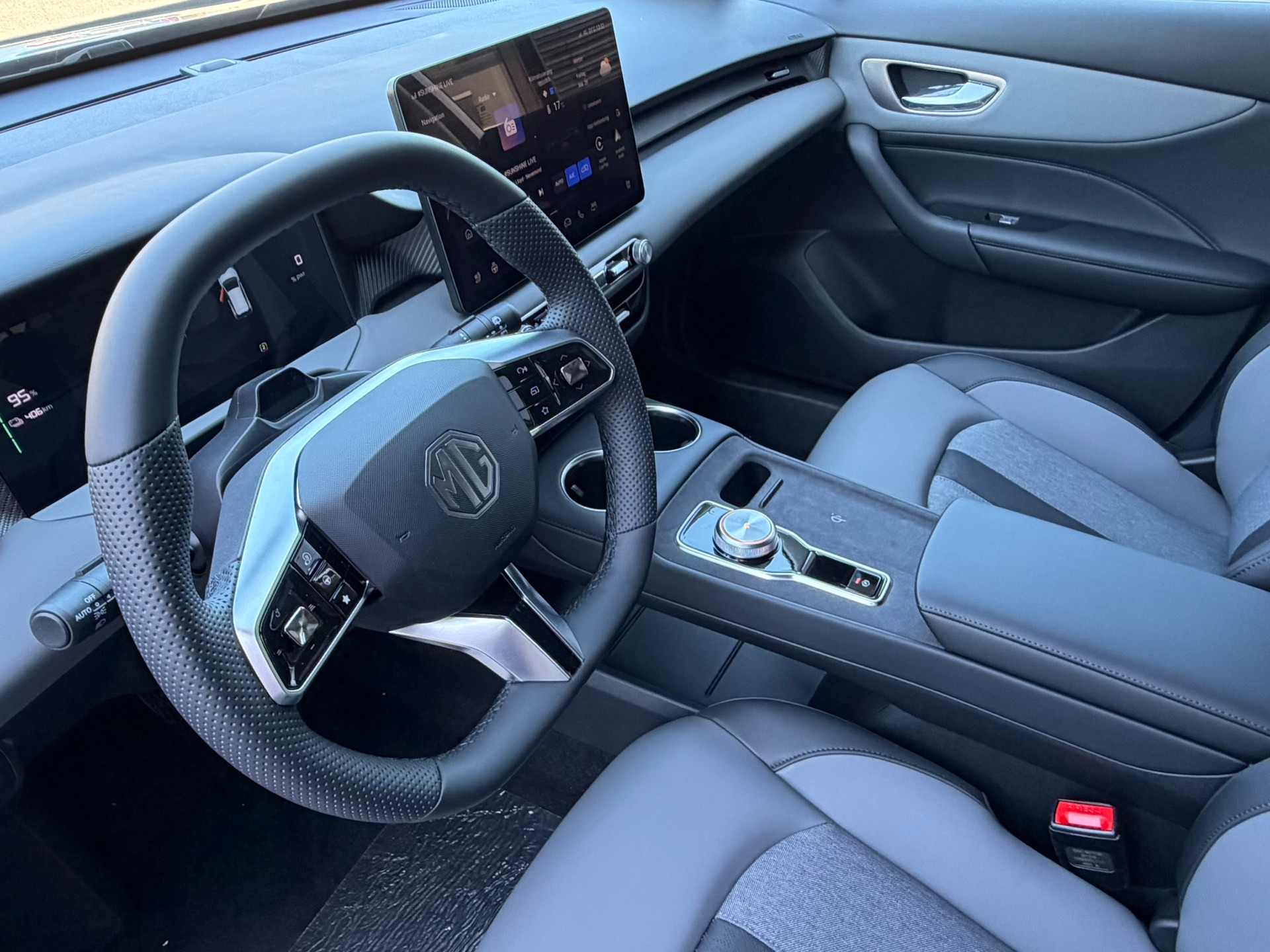 MG 4 EV 64kWh Premium-image-9