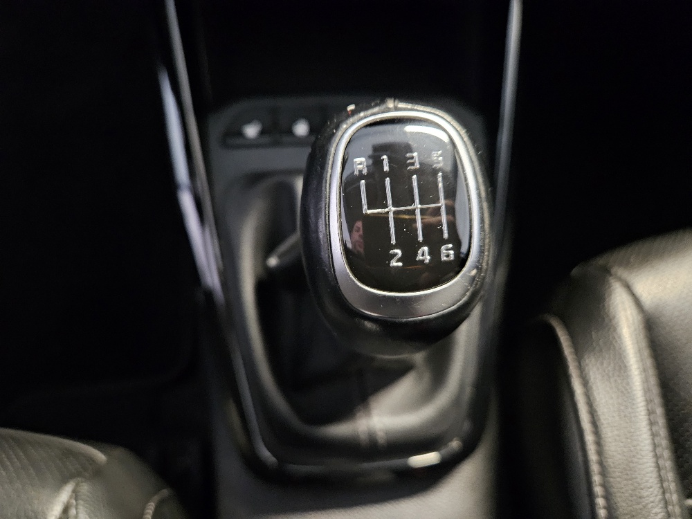KIA Rio 1.0 T-GDi MHEV First Edition iMT-image-13