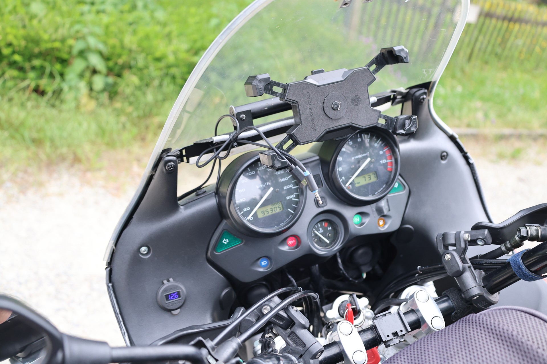 HONDA XL 1000 V Varadero-image-6
