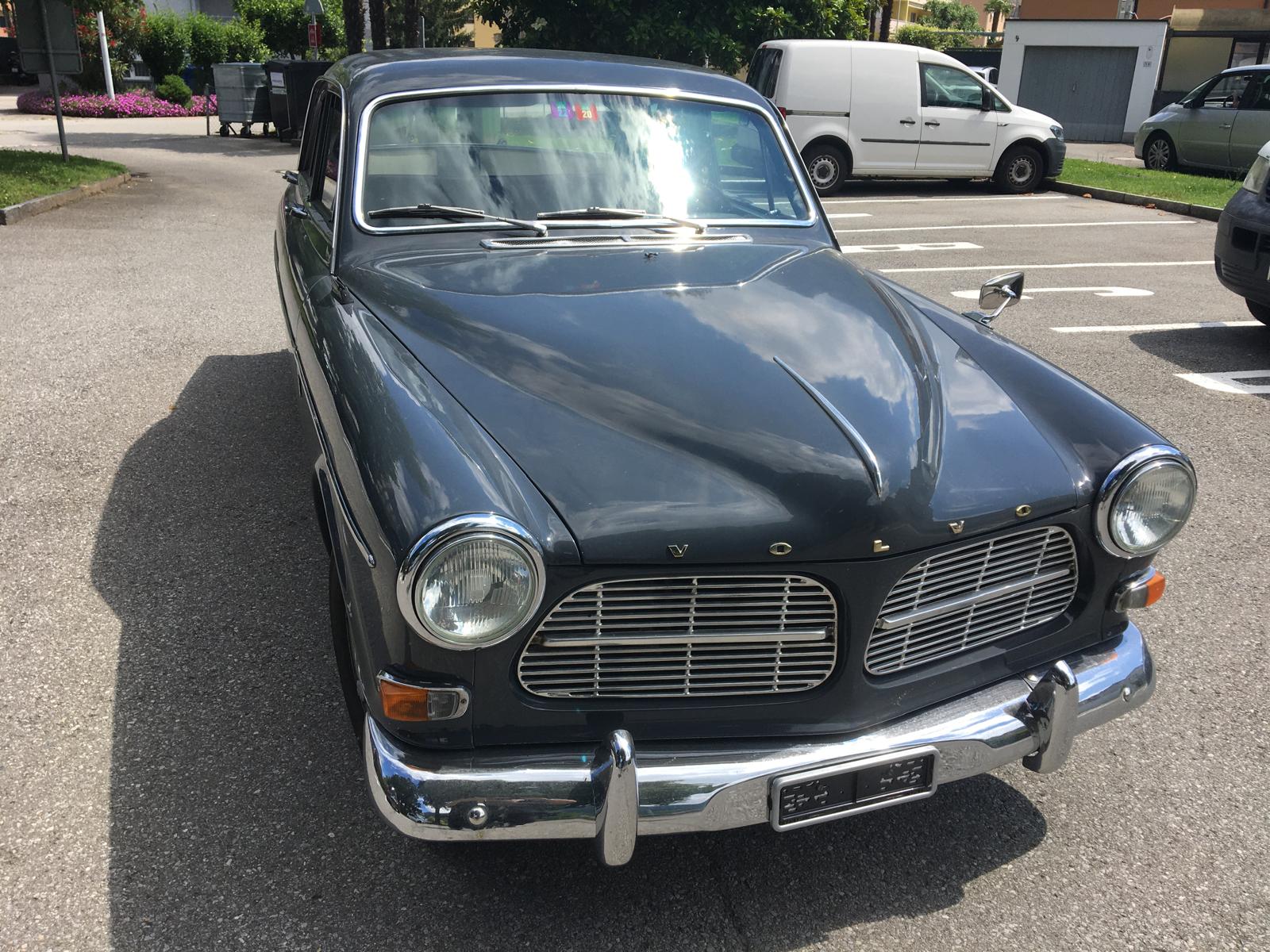 VOLVO 122S-image-1