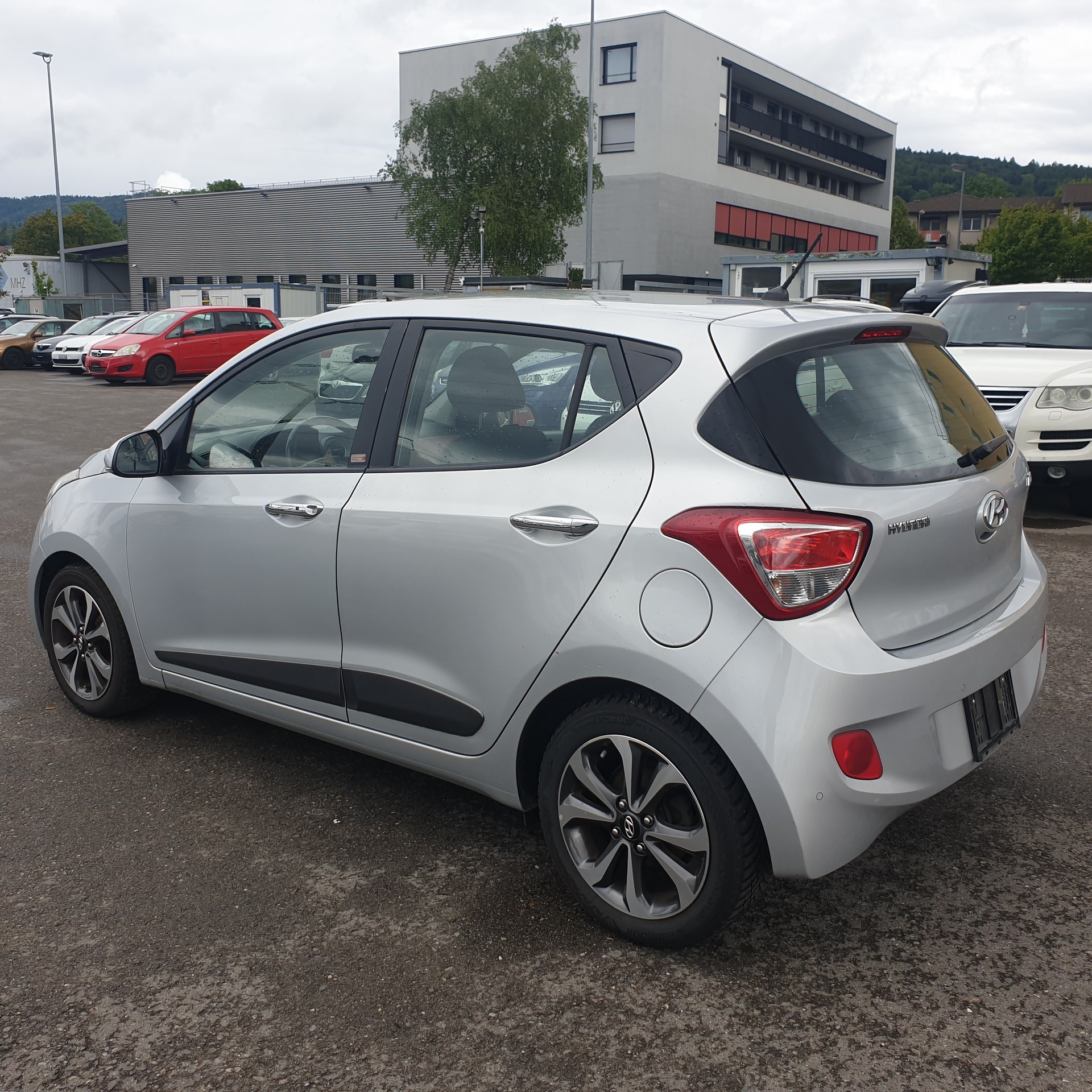 HYUNDAI i10 1.2 Amplia-image-2