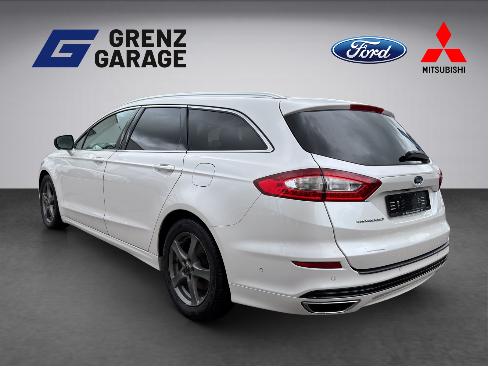 FORD Mondeo Station Wagon 2.0 TDCi 180 Titanium 4x4-showroom-element-2