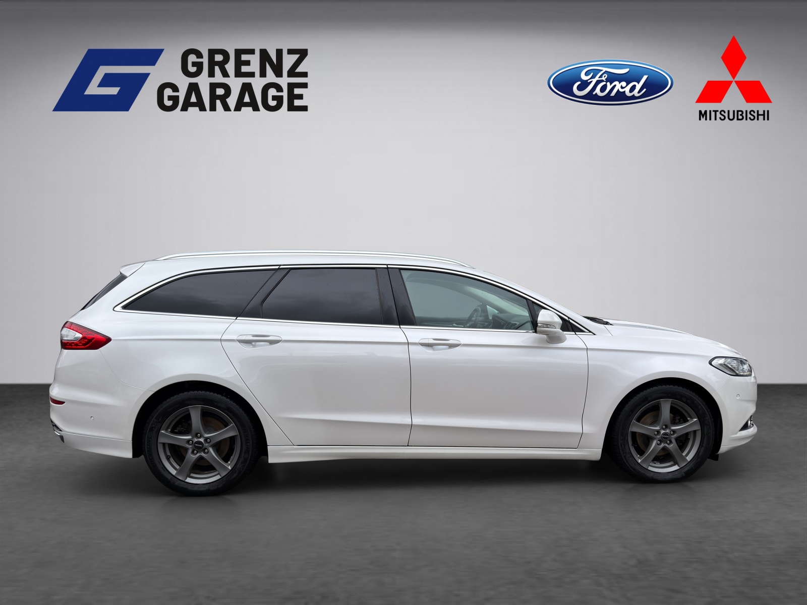FORD Mondeo Station Wagon 2.0 TDCi 180 Titanium 4x4-image-6