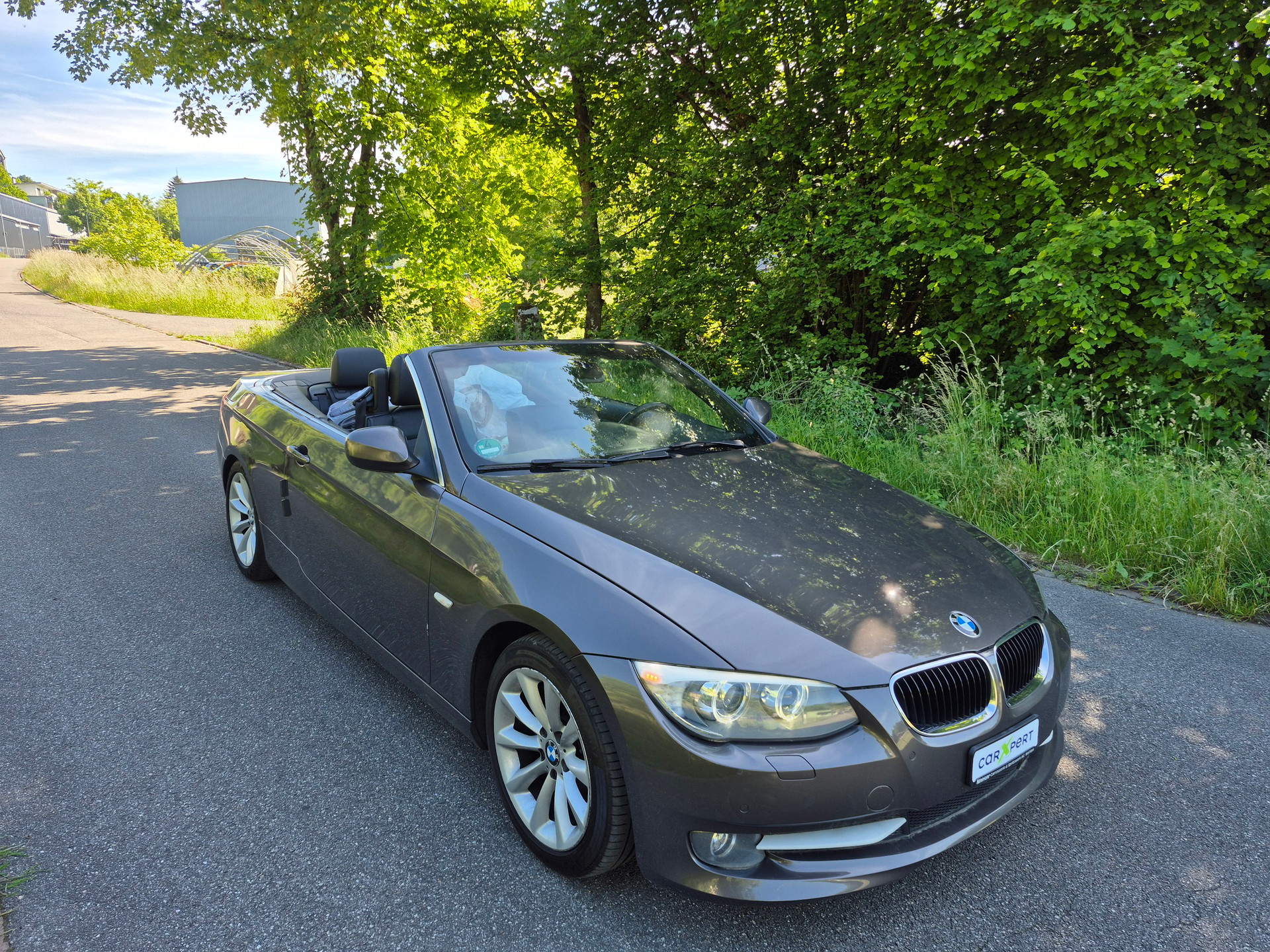 BMW 320d Cabriolet Steptronic-image-2