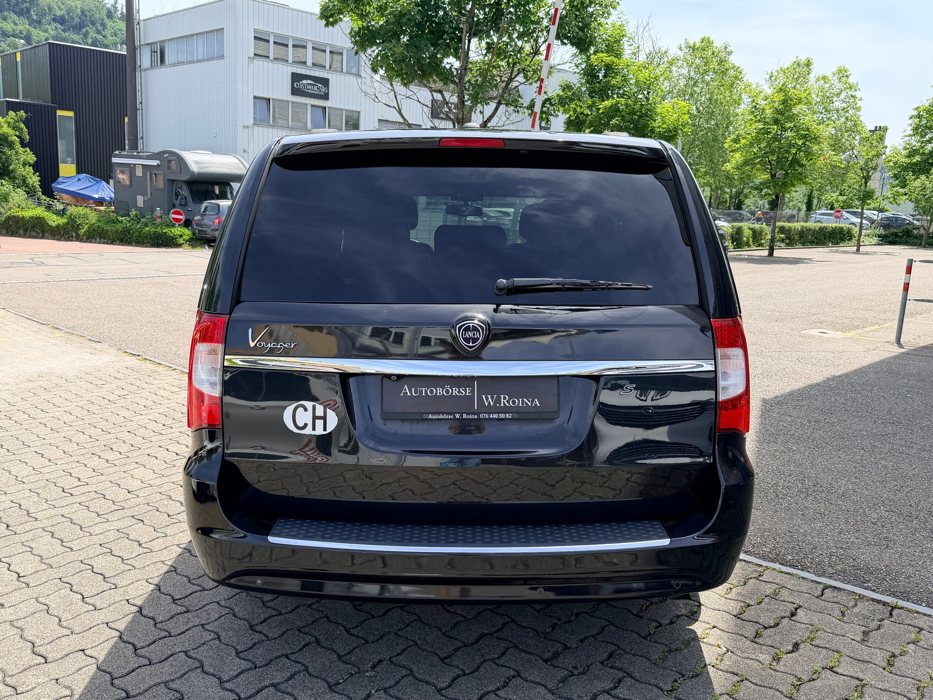 LANCIA Voyager 2.8D S Automatic-showroom-element-3