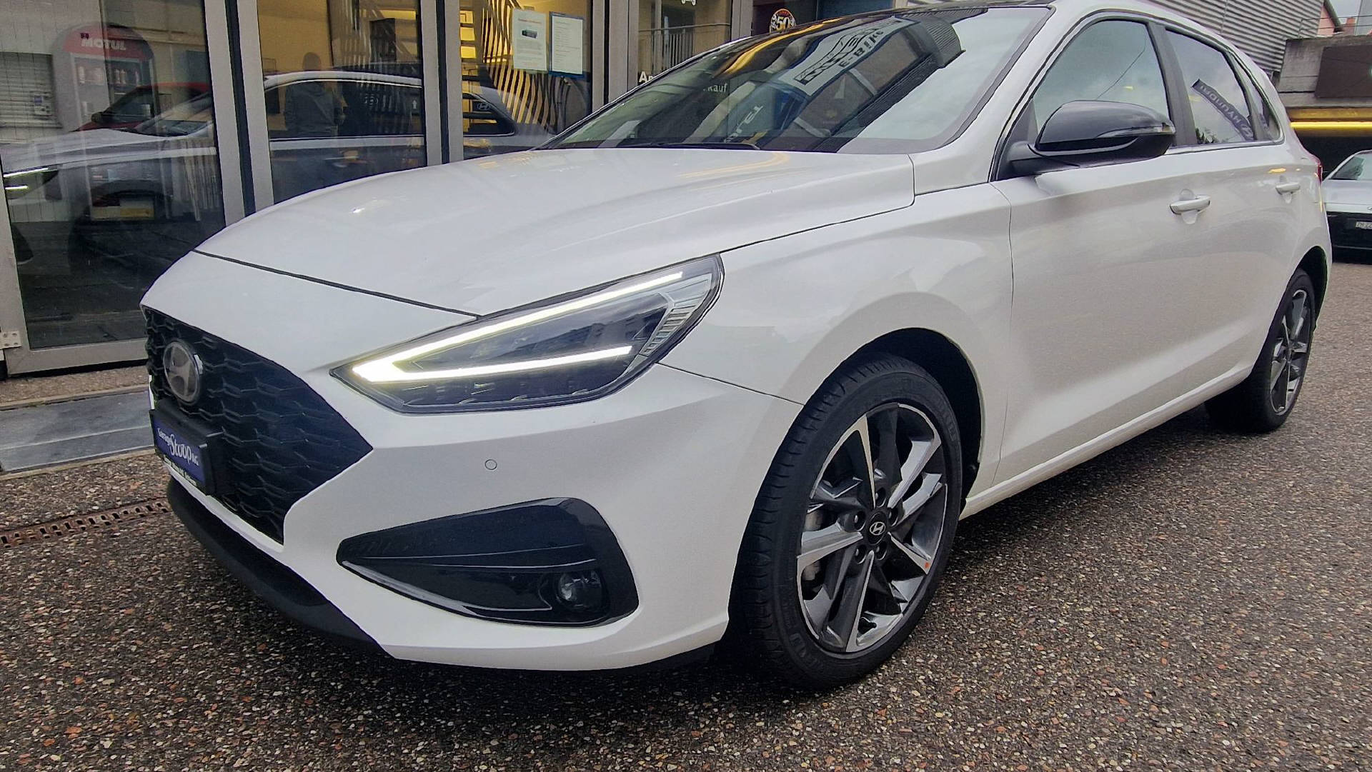 HYUNDAI i30 1.5 T-GDi Vertex