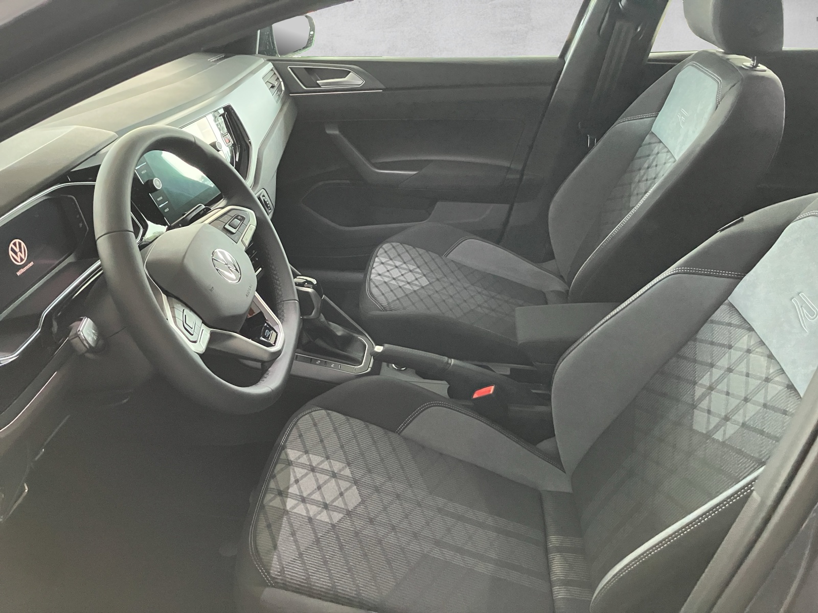 VW Polo 1.0 TSI R-Line United DSG-image-5