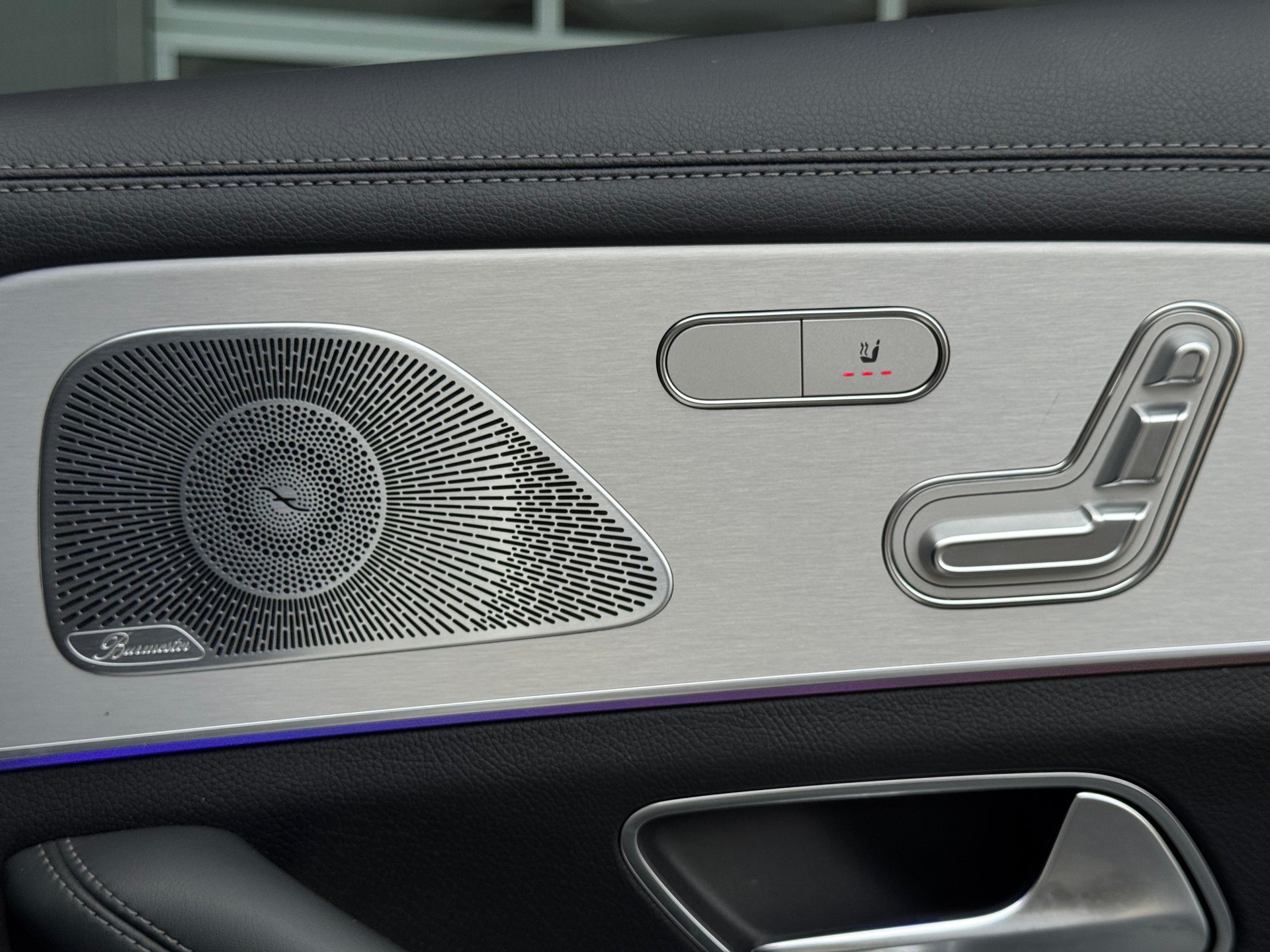 MERCEDES-BENZ GLE 400 d 4Matic AMG Line 9G-Tronic 7-Plätzer-image-27