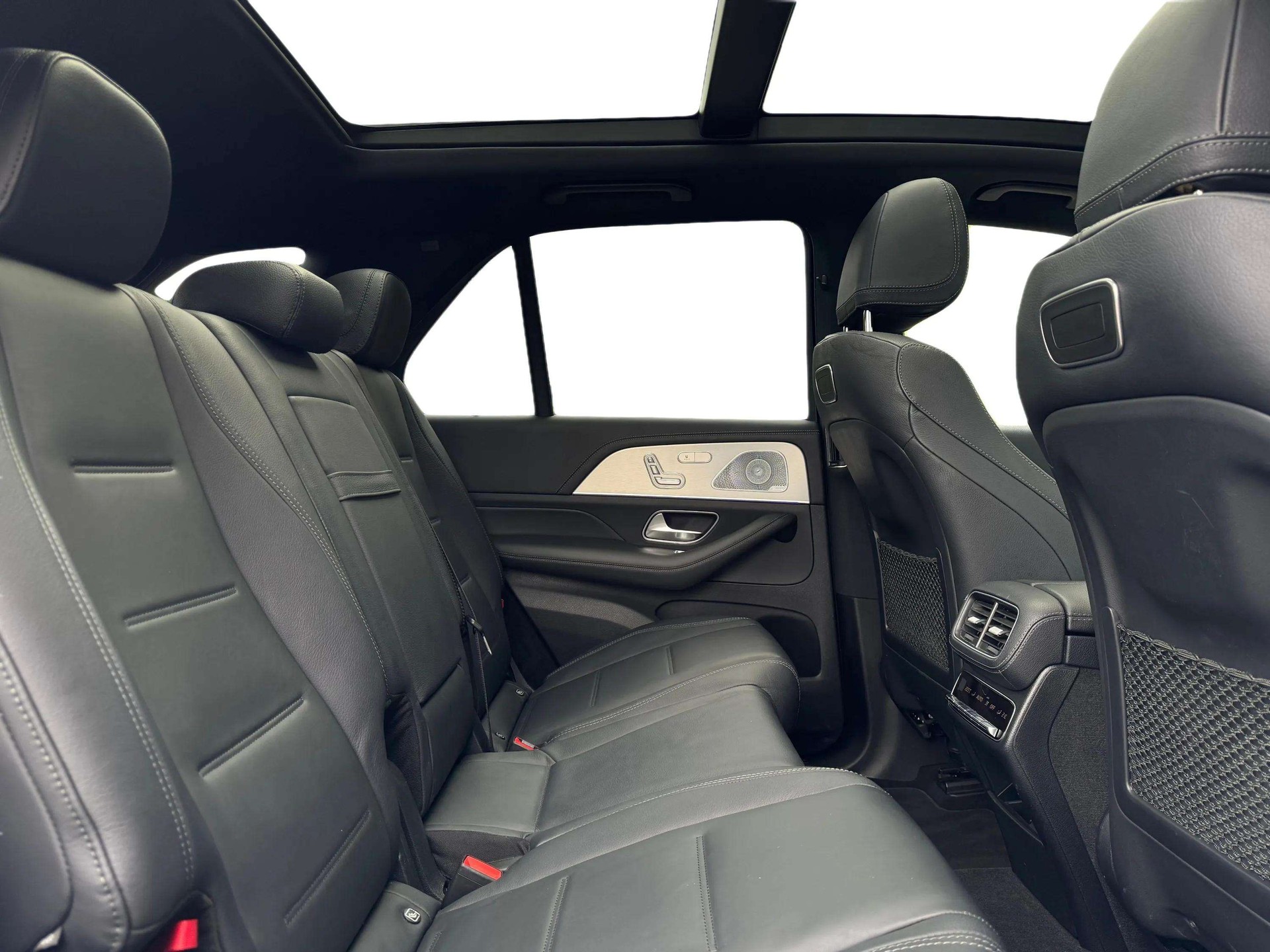 MERCEDES-BENZ GLE 400 d 4Matic AMG Line 9G-Tronic 7-Plätzer-image-16
