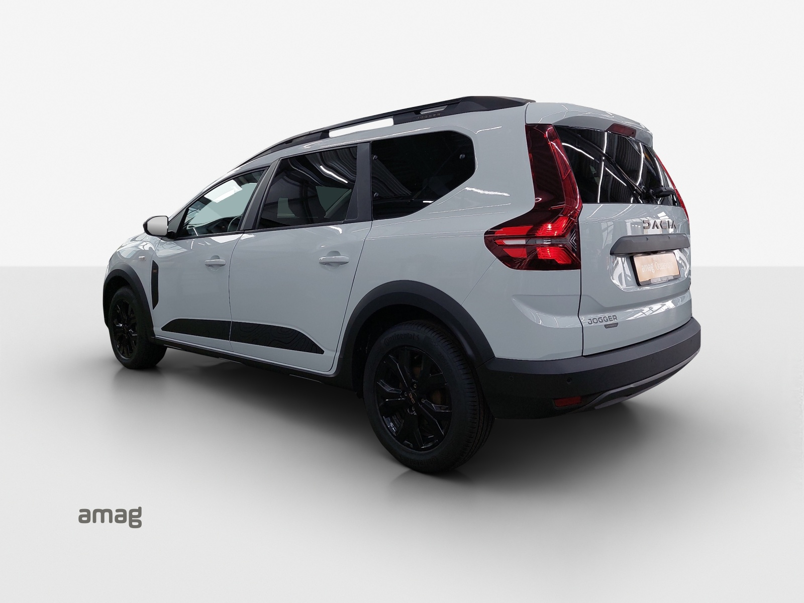 DACIA Jogger HEV 140 Extreme-showroom-element-2