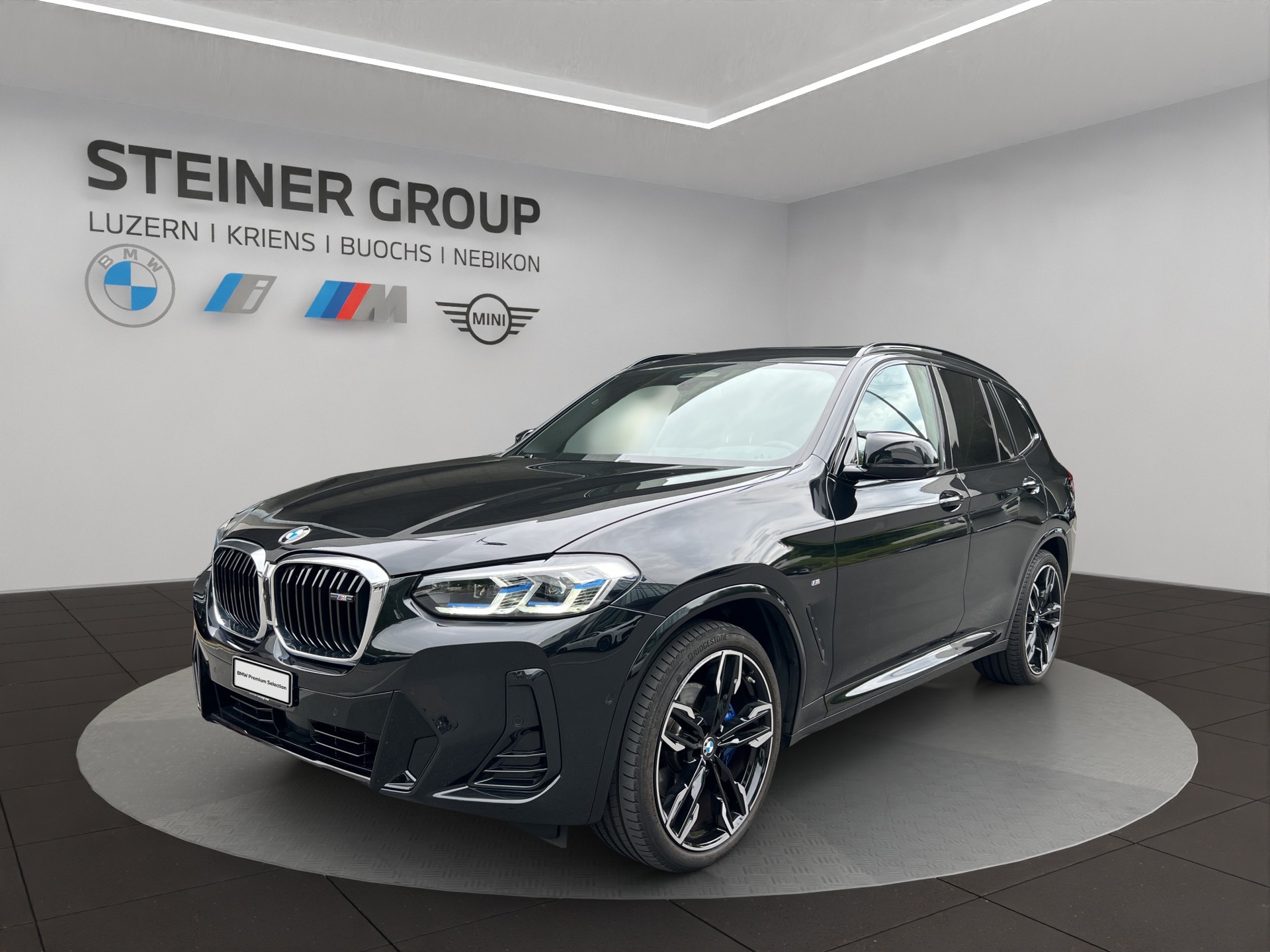 BMW X3 M40i Travel