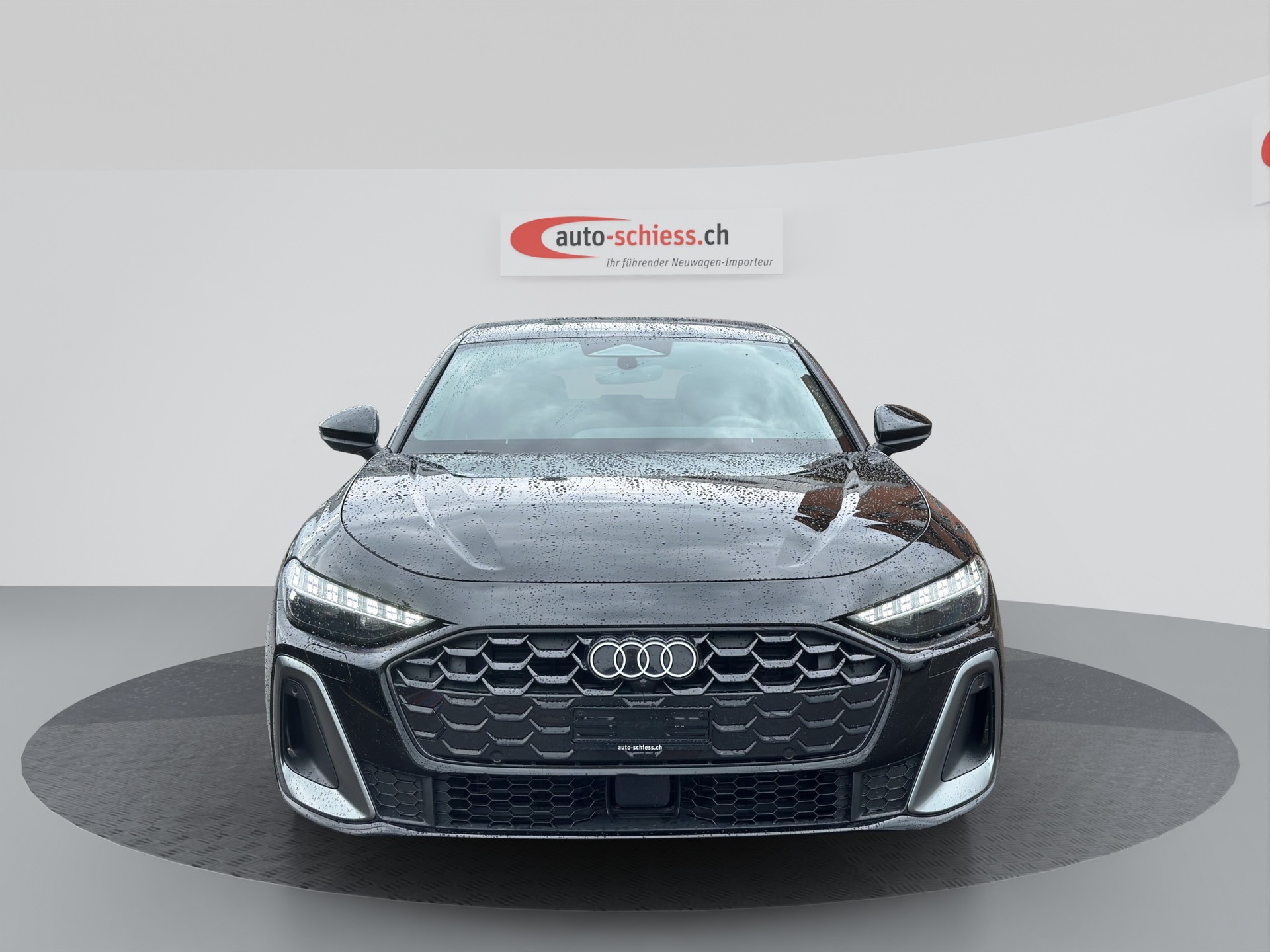 AUDI A5 S-Line Limousine TFSI-showroom-element-1