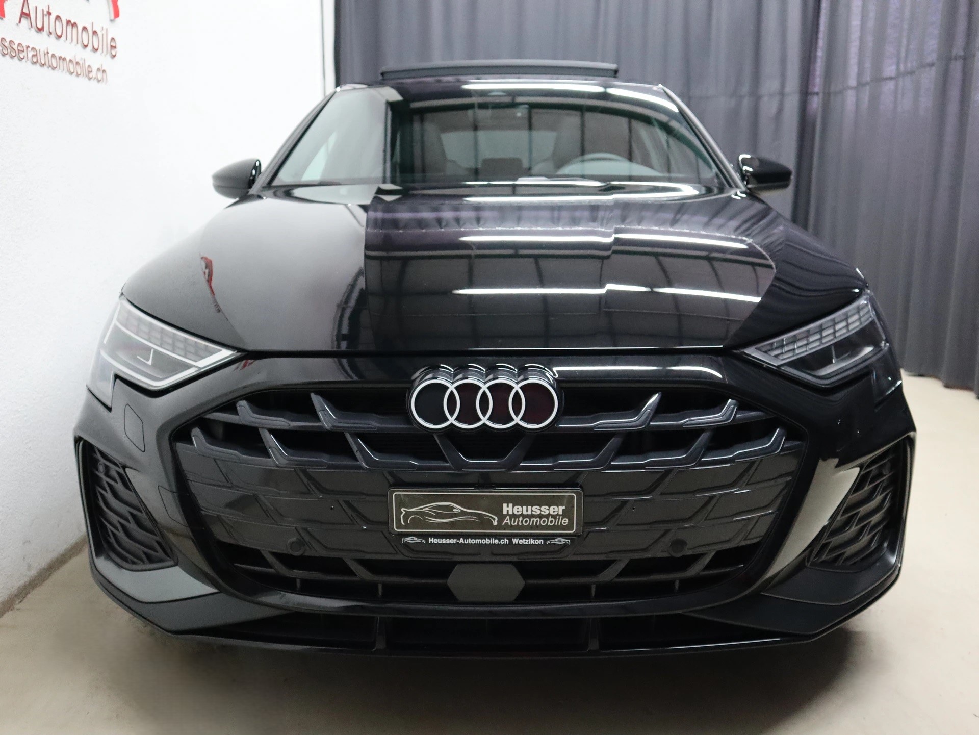 AUDI A3 Sportback 35 TFSI S Line S-tronic - Panorama - Matrix LED - Sportsitze - SONOS - Kamera - 150 PS-image-5