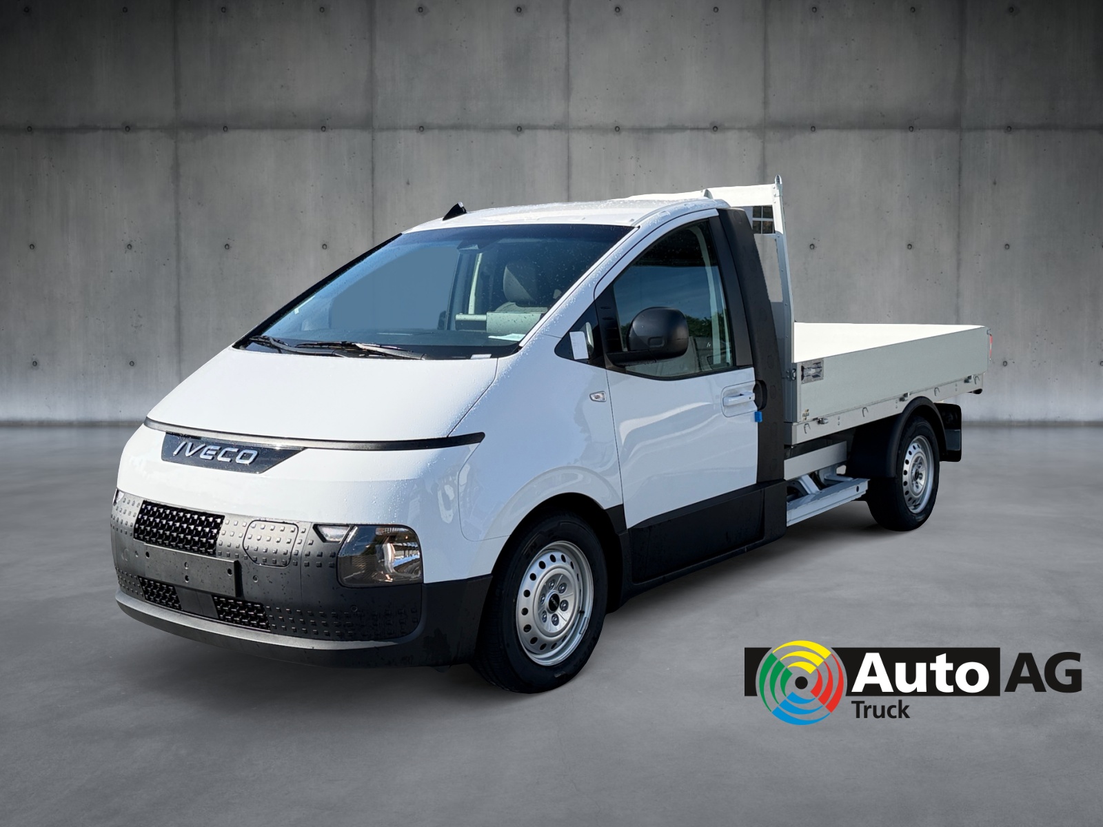 IVECO eMOOVY mit FABA-Ladebrücke