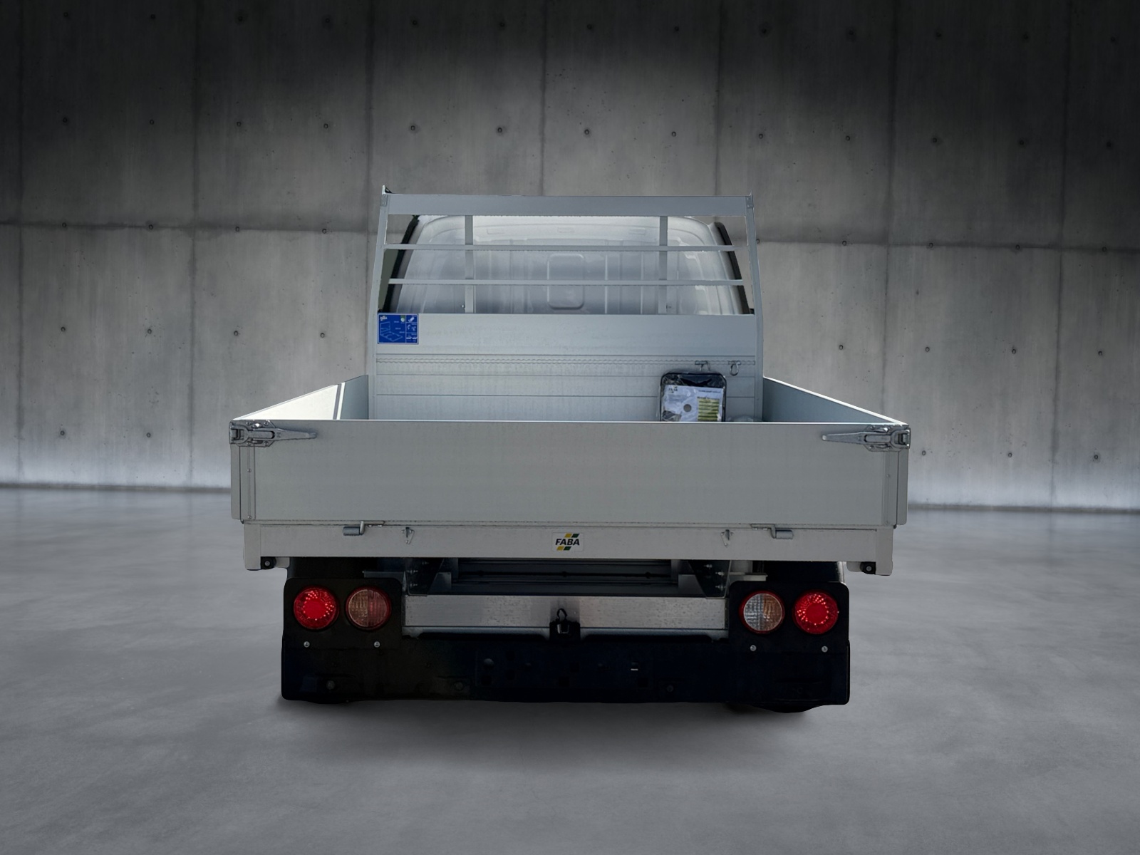 IVECO eMOOVY mit FABA-Ladebrücke-image-4