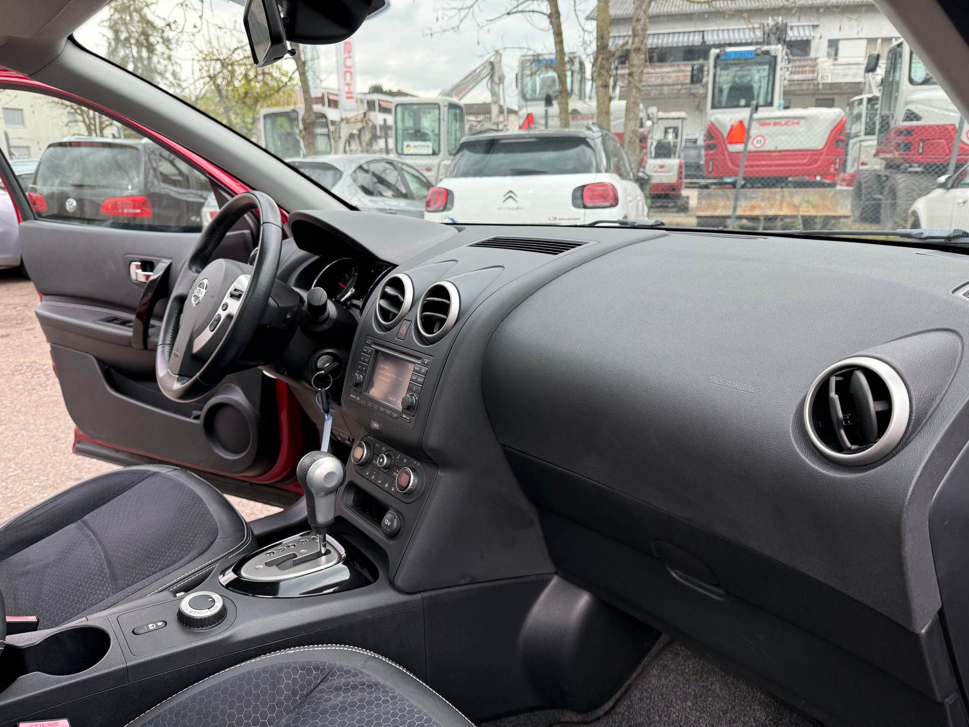 NISSAN Qashqai 2.0 4WD 360 XTronic CVT-image-6