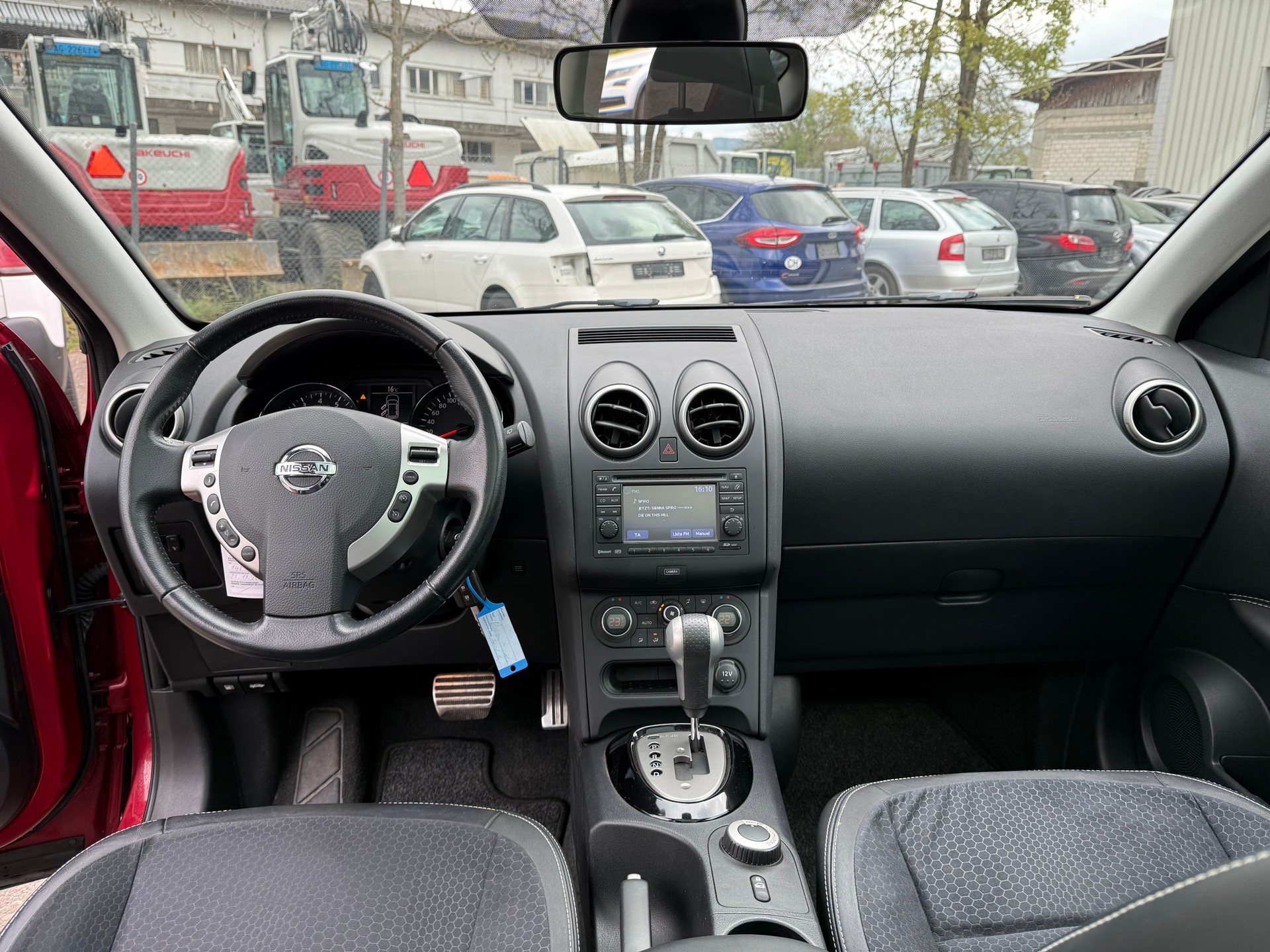 NISSAN Qashqai 2.0 4WD 360 XTronic CVT-image-5