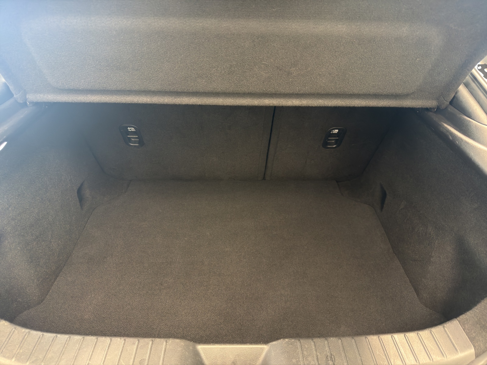 MAZDA 3 HB G 122 Ambition-image-13