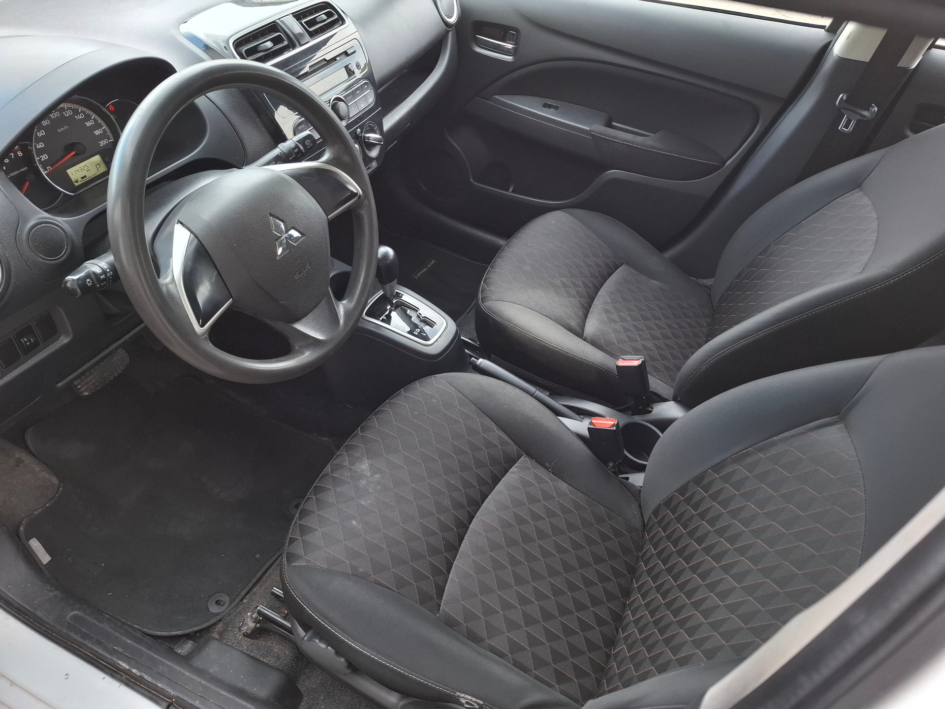 MITSUBISHI Space Star 1.2 Style CVT-image-8