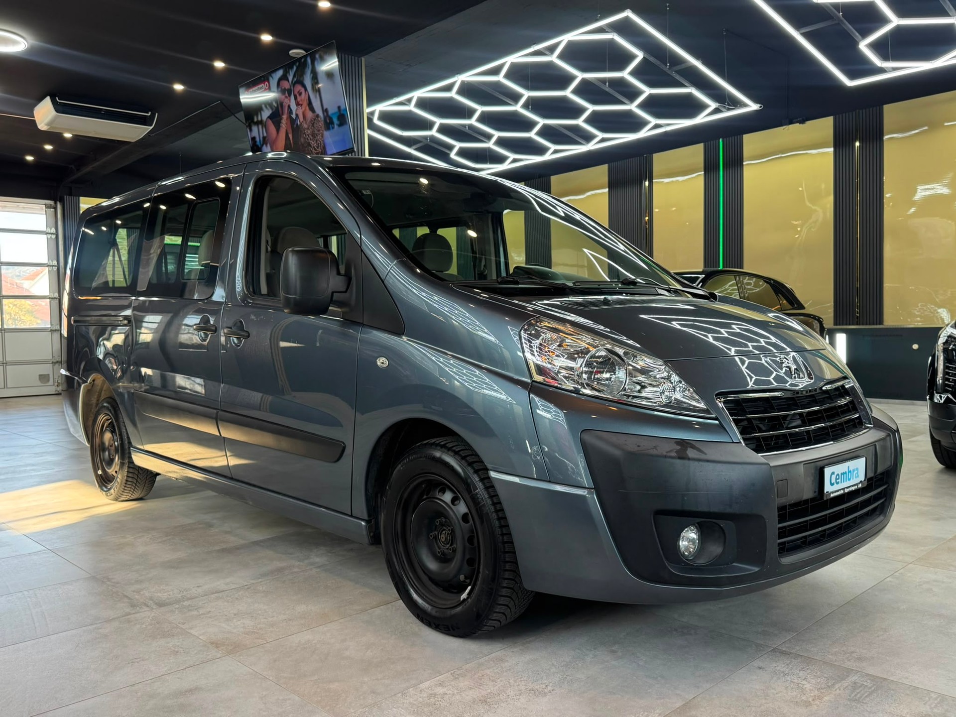 PEUGEOT Expert Tepee 2.0 HDi Active L2-showroom-element-2