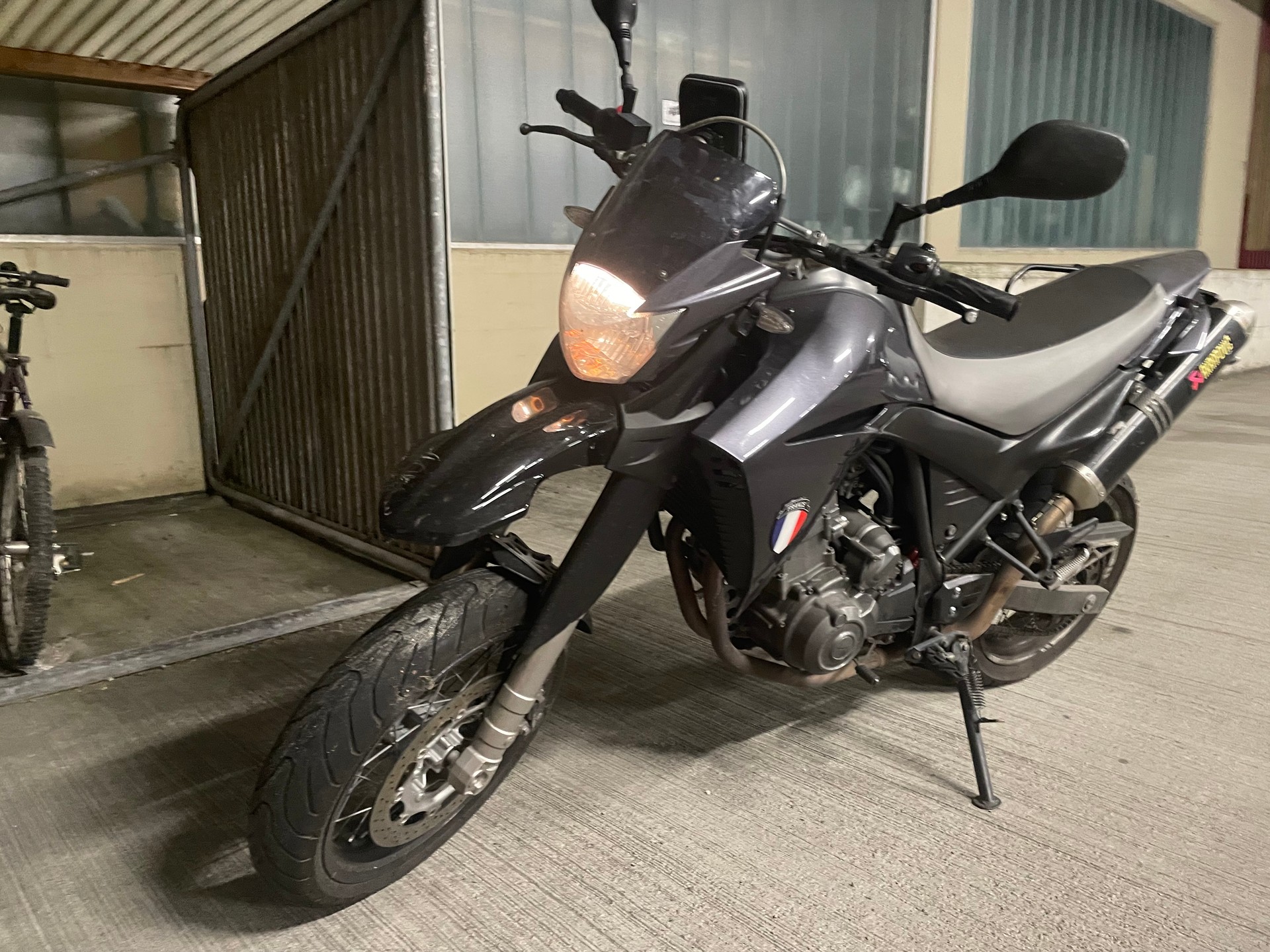 YAMAHA XT 660 X Supermotard (25kW)-image-4