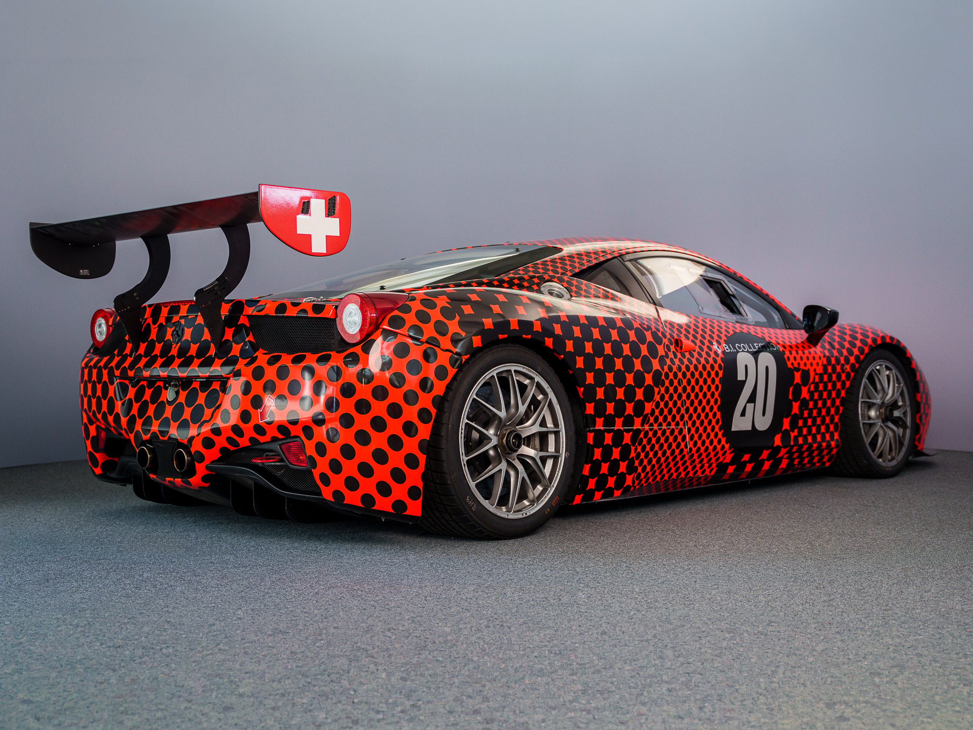 FERRARI 458 CHALLENGE PISTA Rennfahrzeug-showroom-element-1