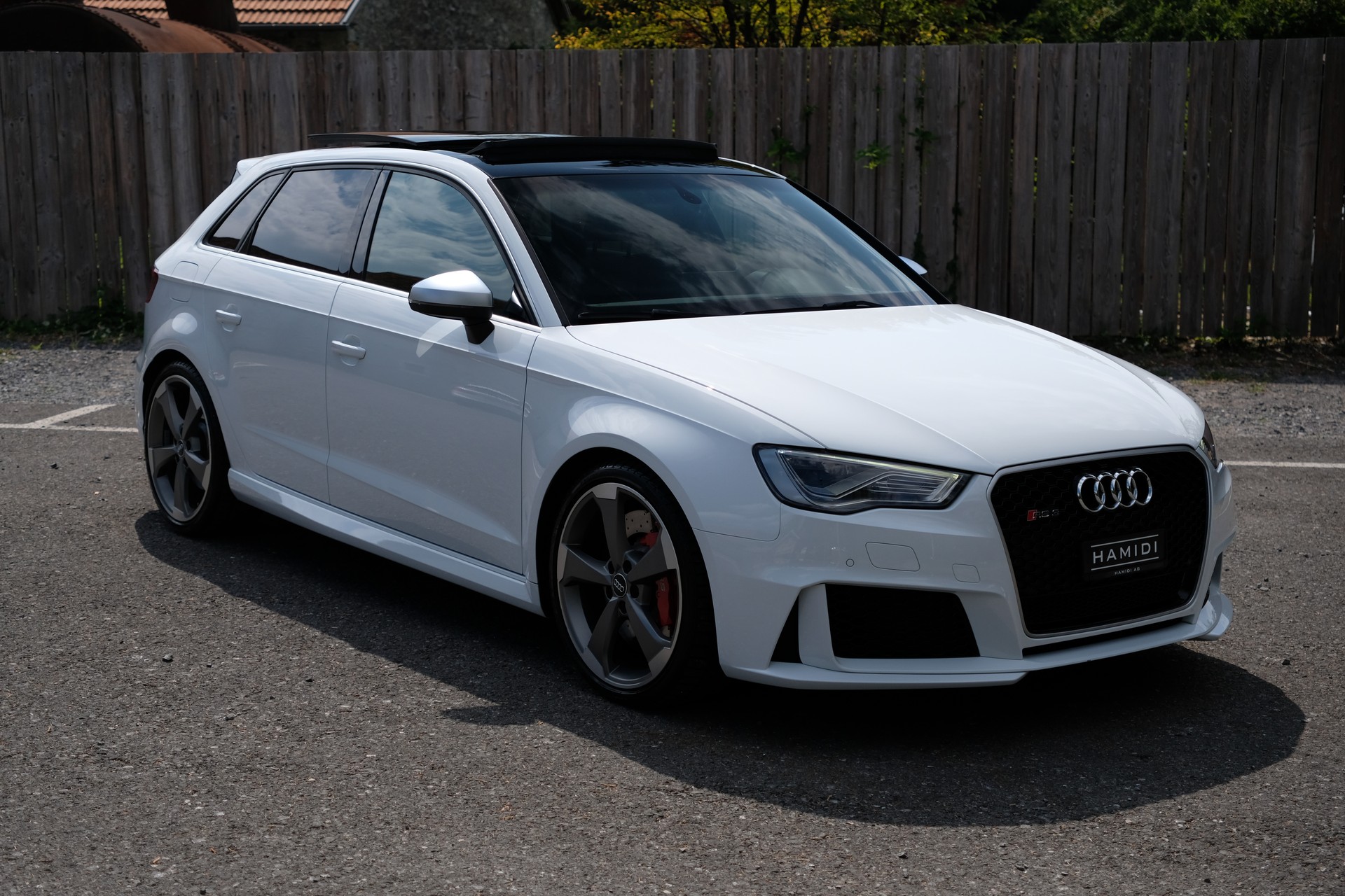AUDI RS3 2.5 TSI quattro S-tronic-showroom-element-3