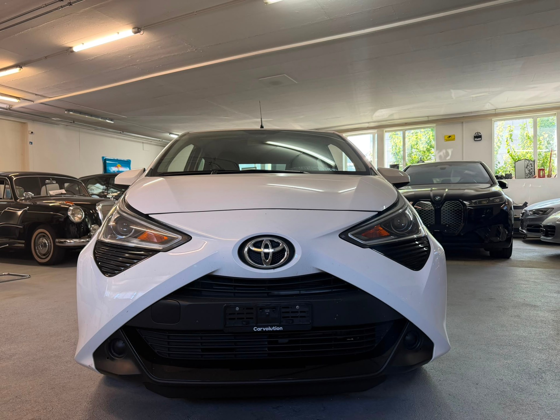 TOYOTA Aygo 1.0 VVT-i x-play-showroom-element-2