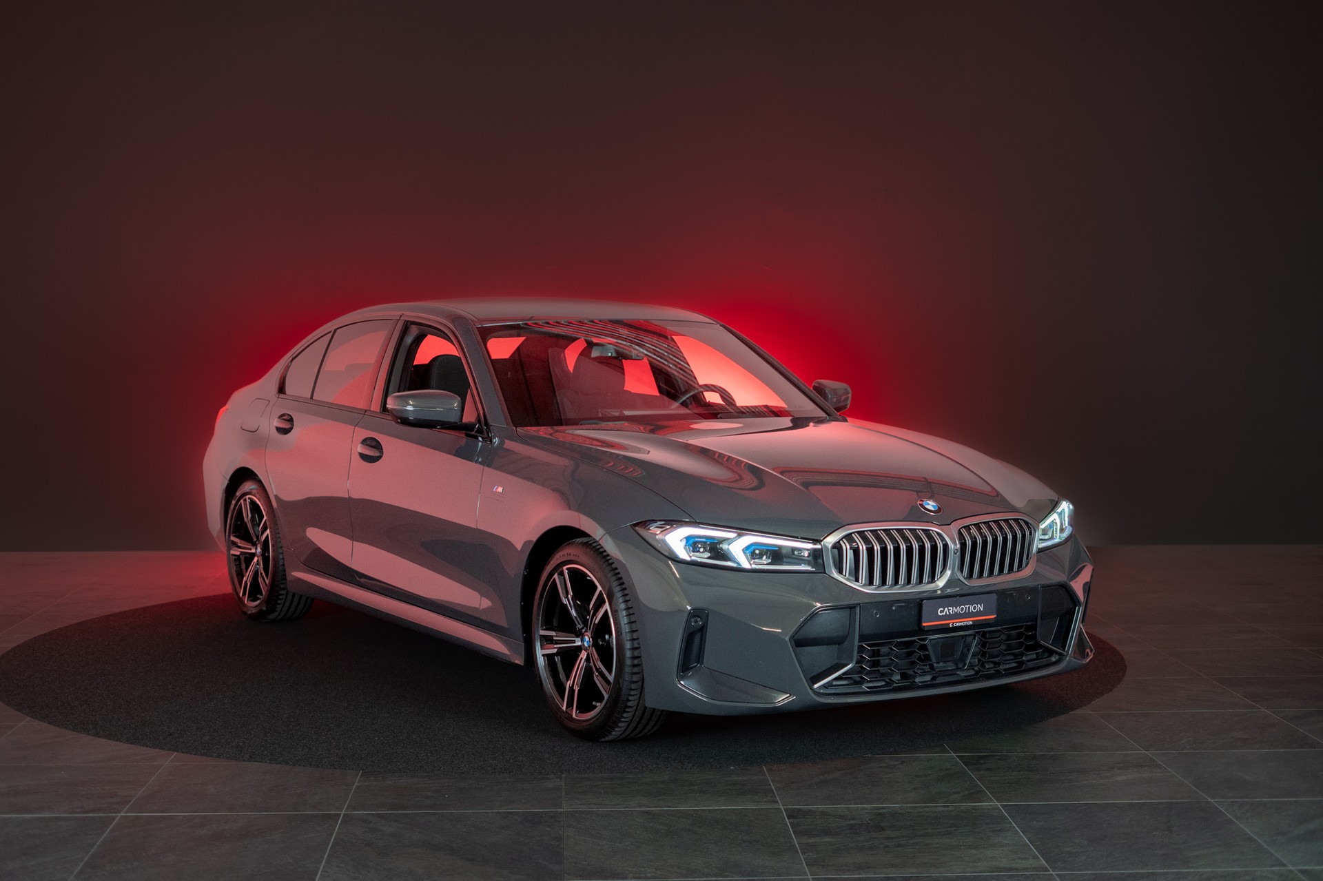 BMW 320i M Sport SAG / 360°Kamera / HeadUp / el.Heckklappe-showroom-element-2