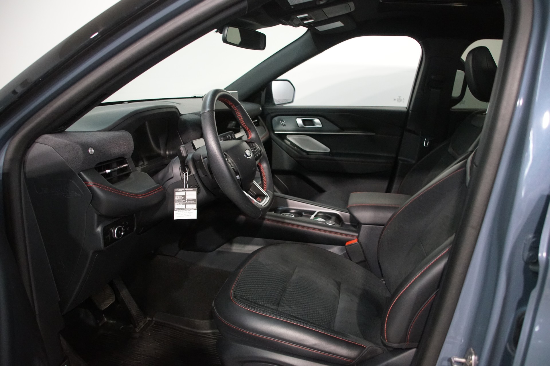 FORD Explorer 3.0 ST 407 PS Benzin 6 Pl.-image-12