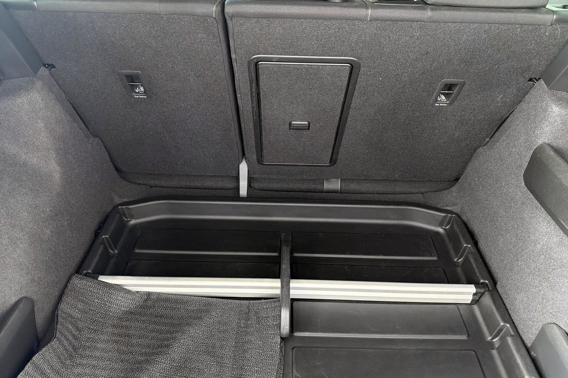 SKODA Karoq 2.0 TSI SportLine 4x4 DSG-image-18